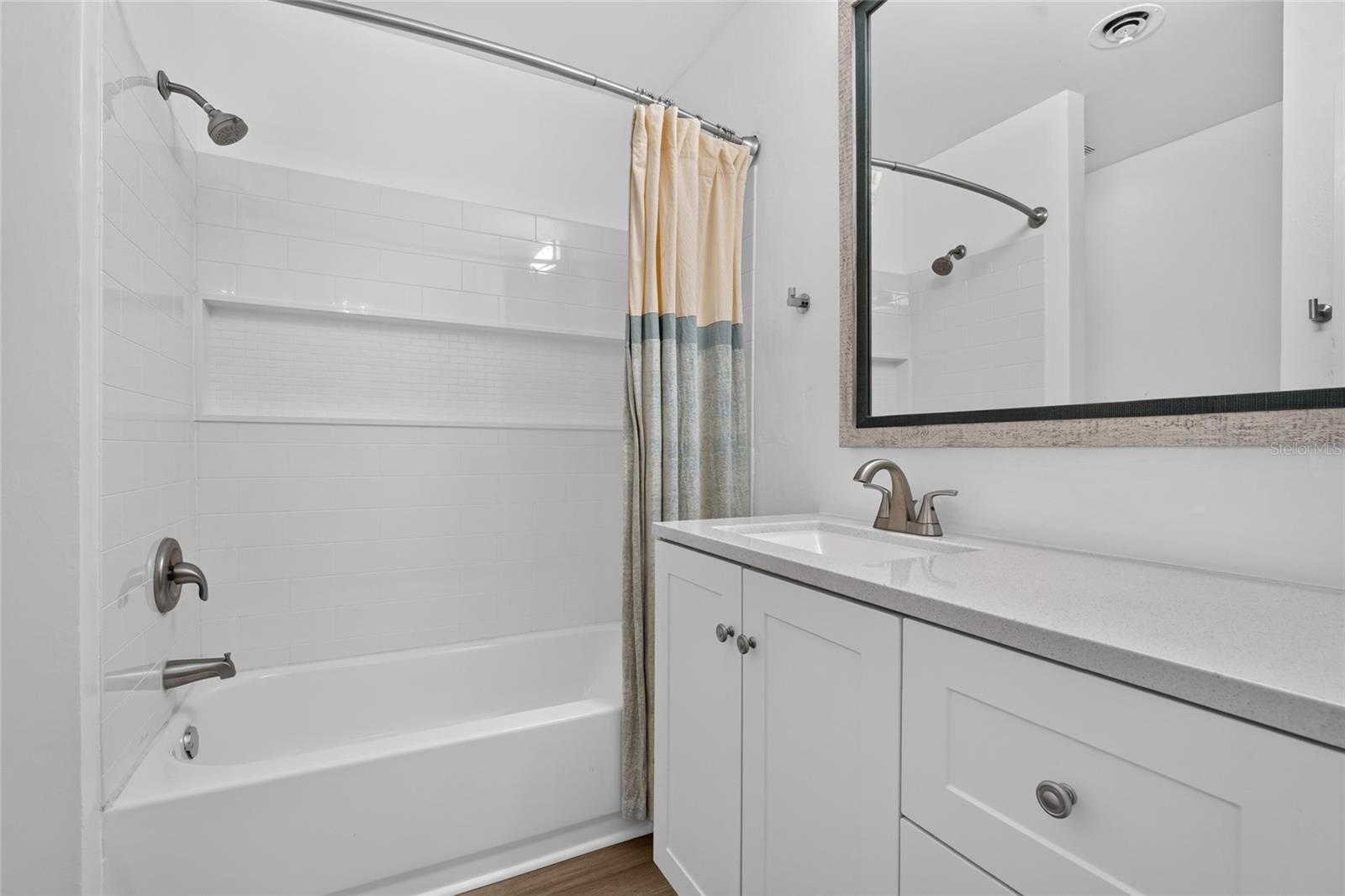 2709 Marlette St Property Photo 25
