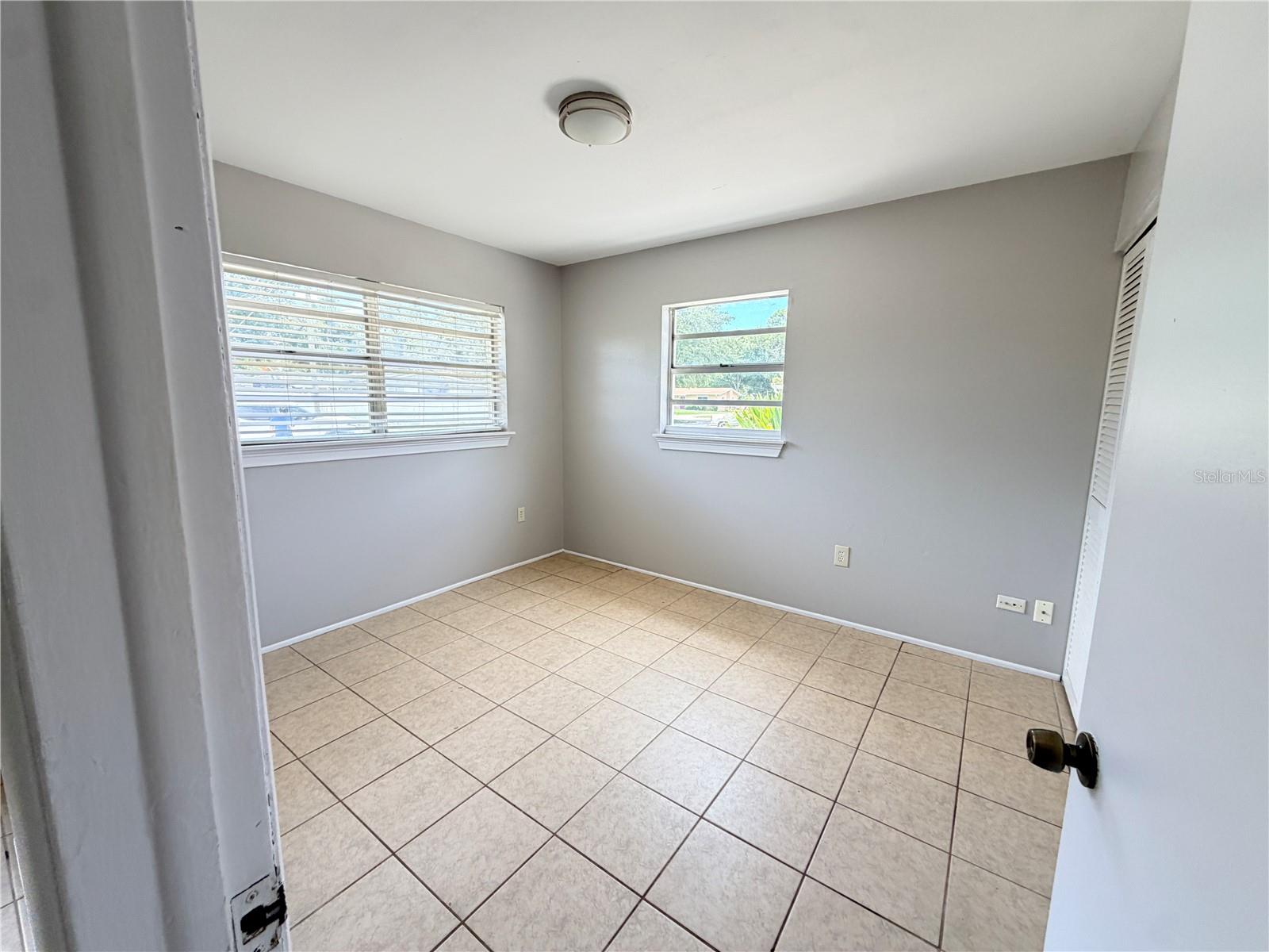 3842 Hawkeye Cir Property Photo 5