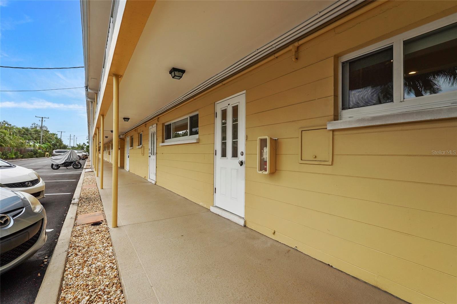 2155 Wood St #a22 Property Photo 3