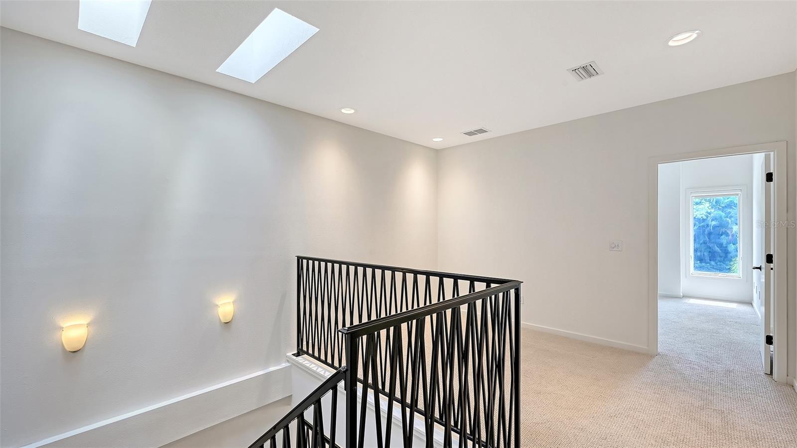 1685 Laurel St #3 Property Photo 16