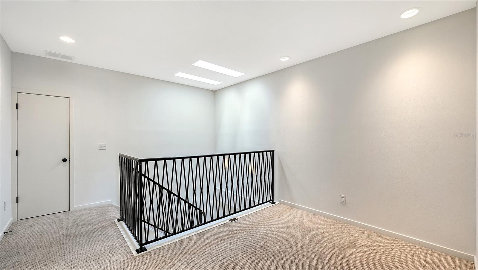 1685 Laurel St #3 Property Photo 17