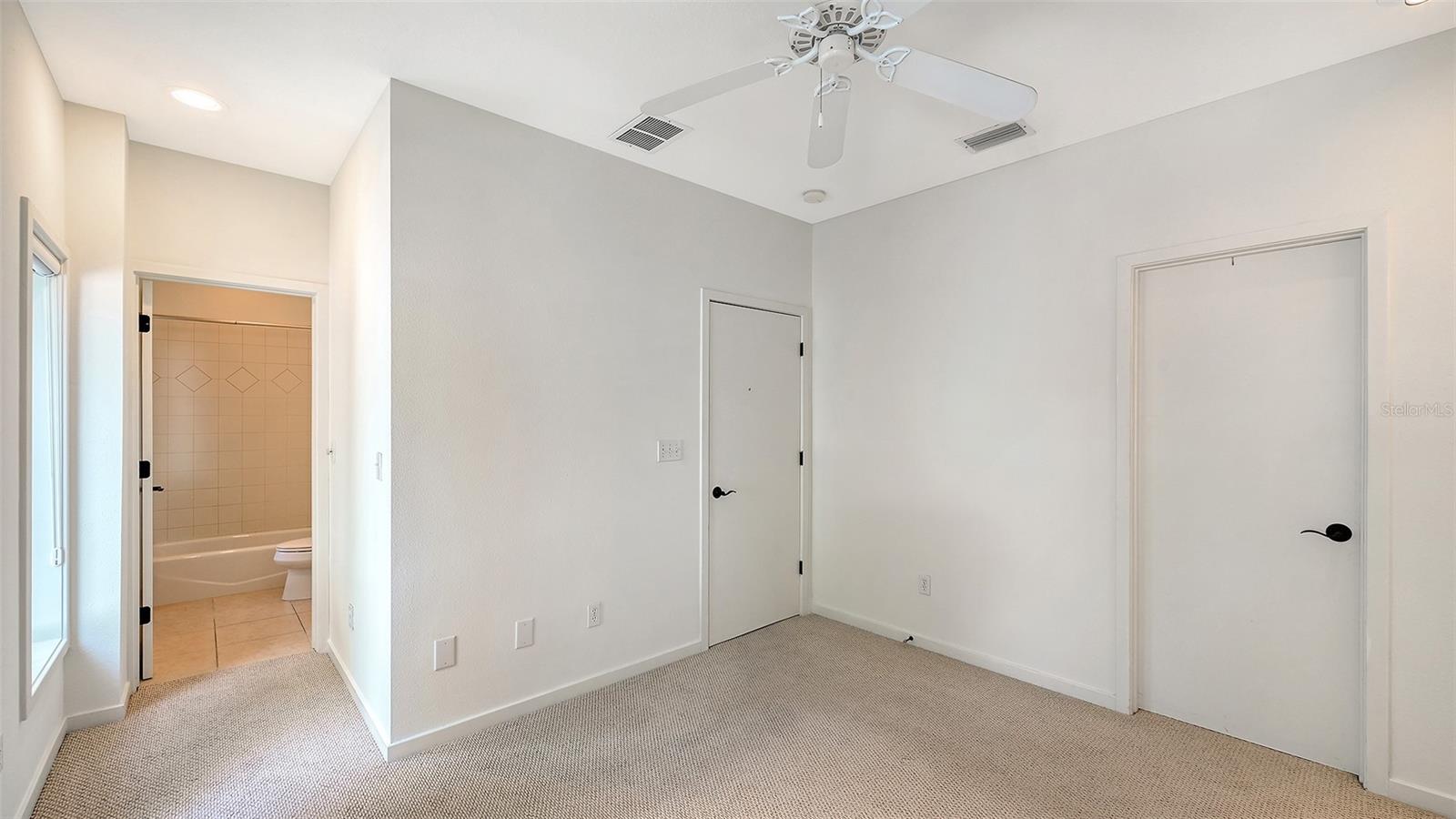 1685 Laurel St #3 Property Photo 25