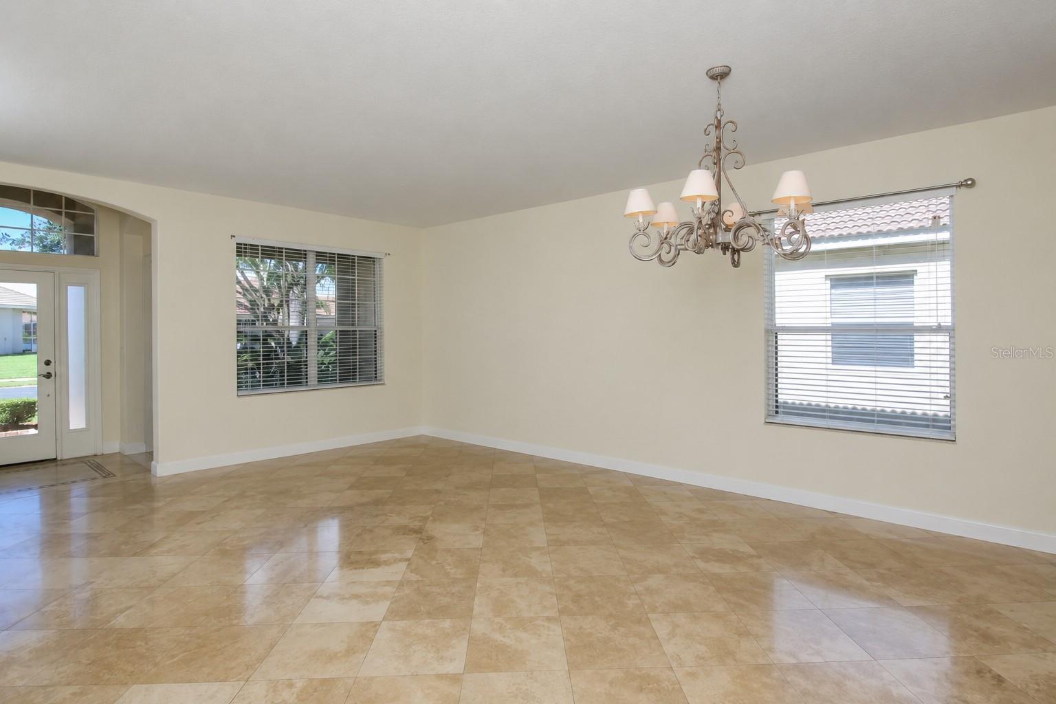 6945 74th Street Cir E Property Photo 4