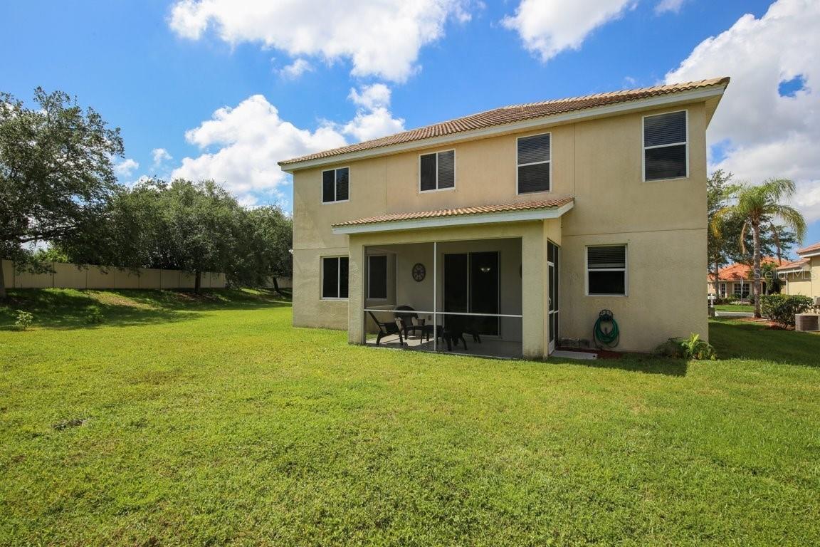 6945 74th Street Cir E Property Photo 11