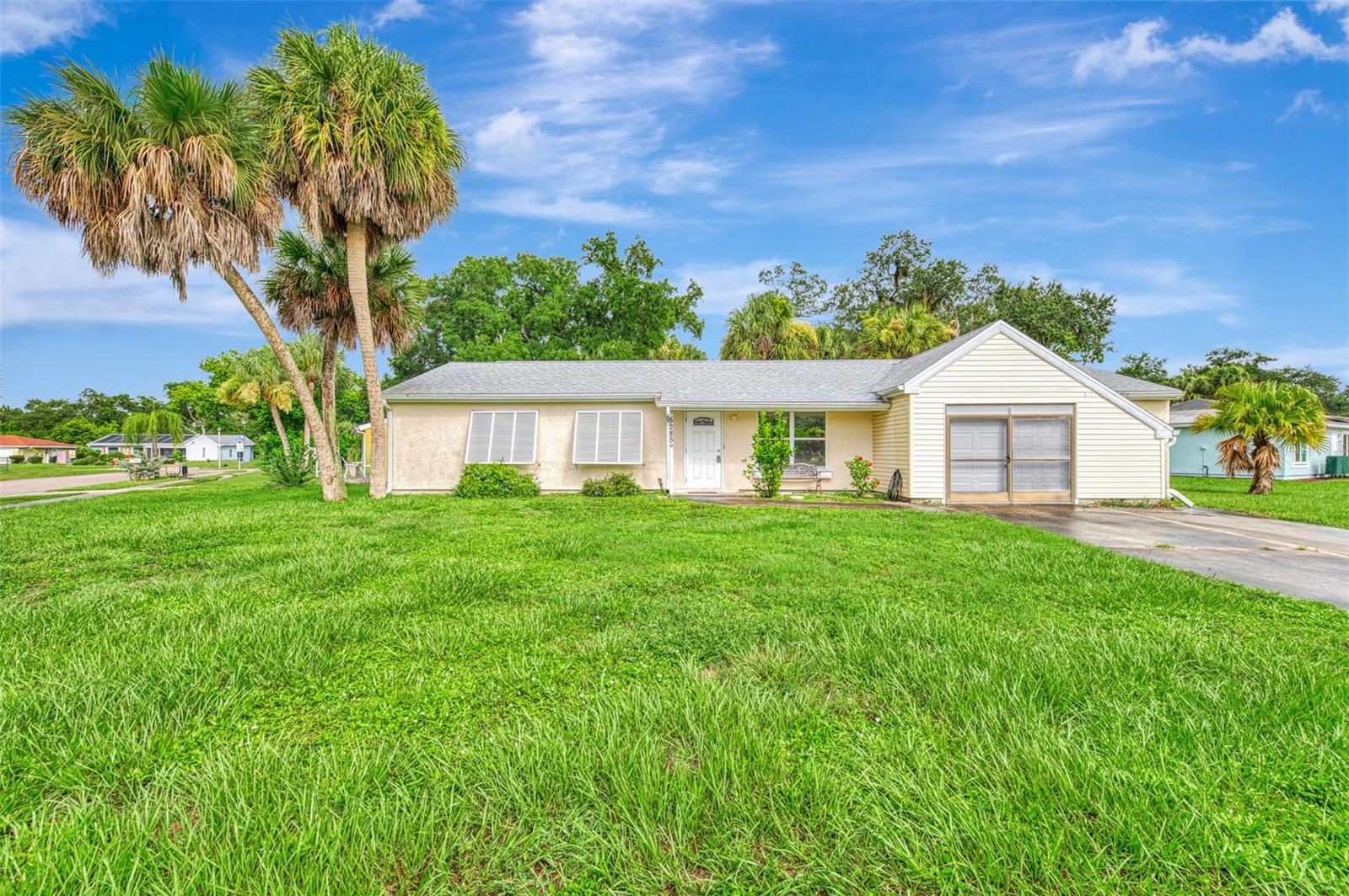 5285 Brophy St Property Photo 1