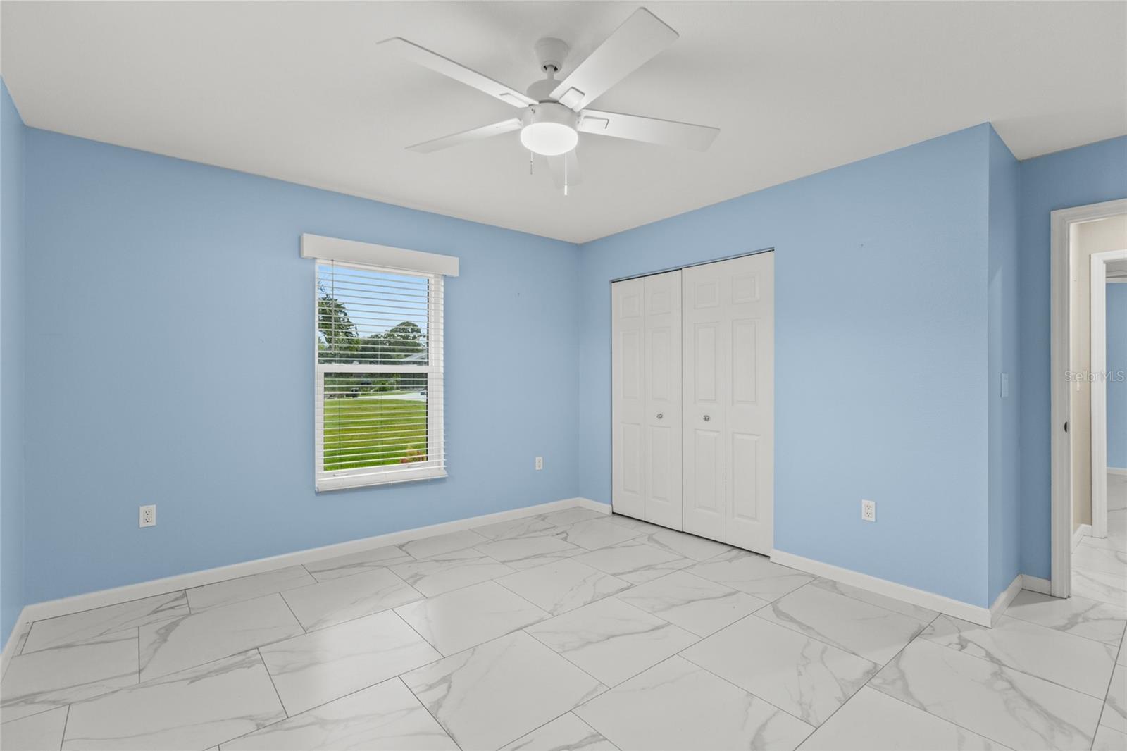 1401 Georgetowne Dr Property Photo 33