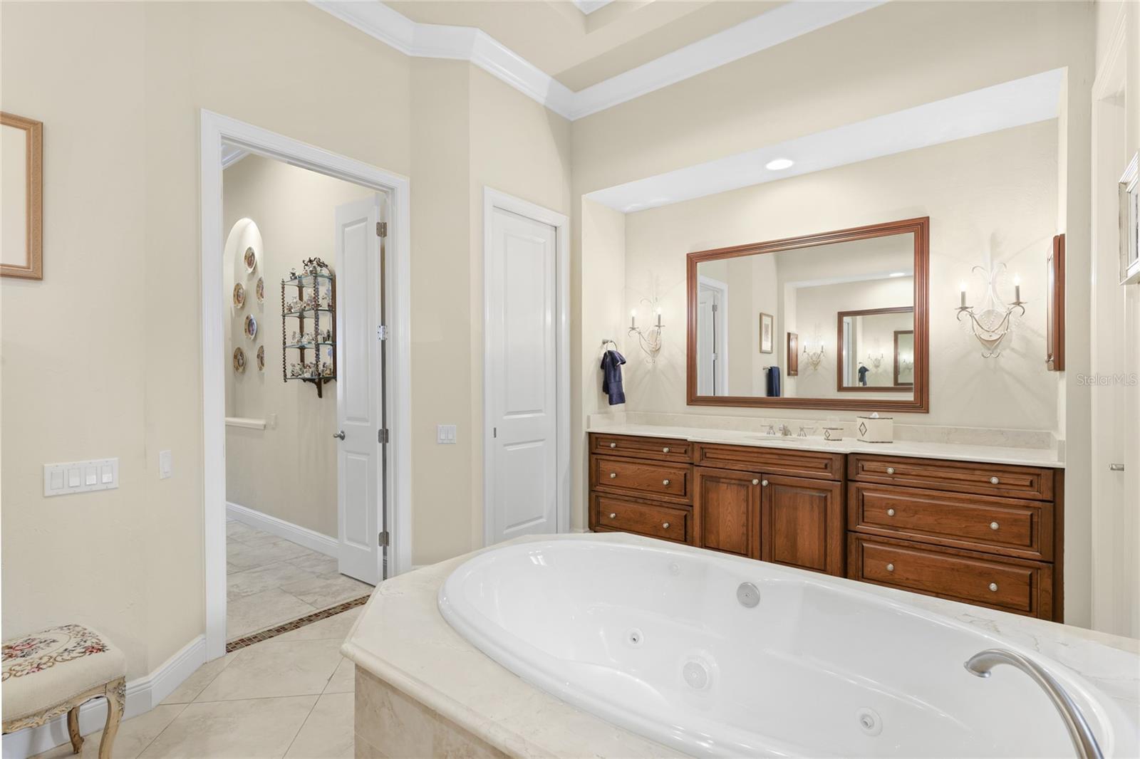 714 Riviera Dunes Way Property Photo 23