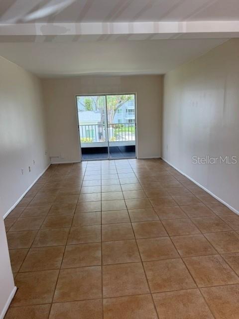 2223 Sunset Dr #e24 Property Photo 6