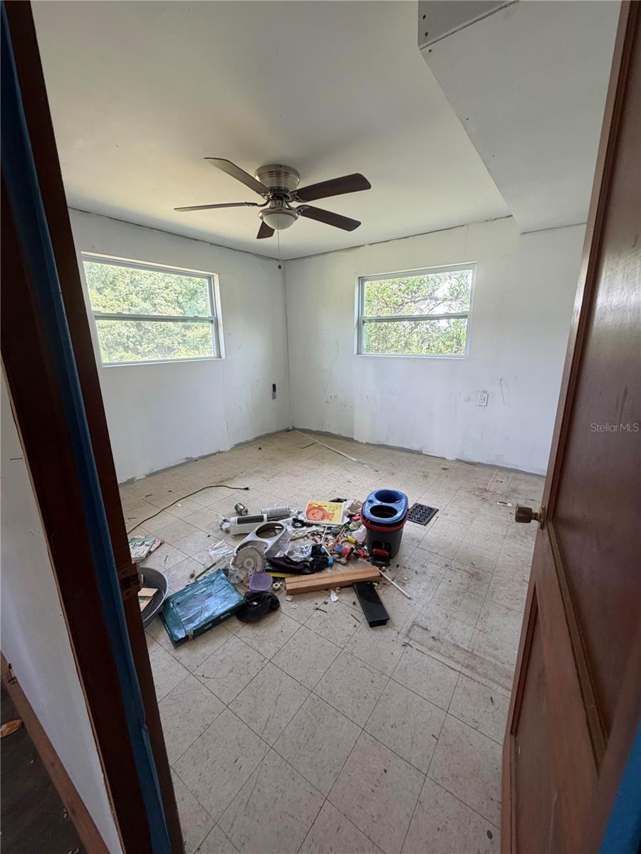 9929 Factory Ave Property Photo 9