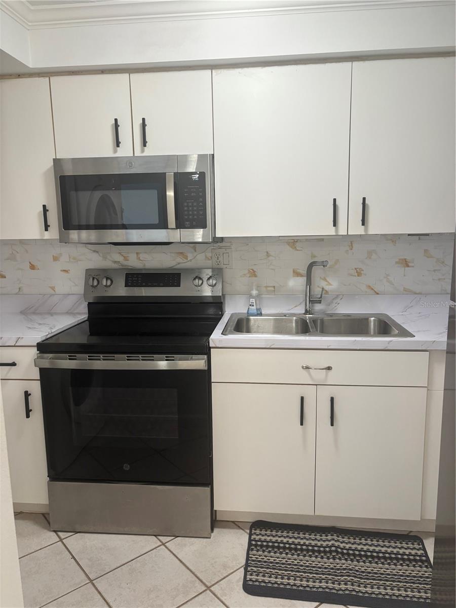 503 Albee Farm Rd #b28 Property Photo 4