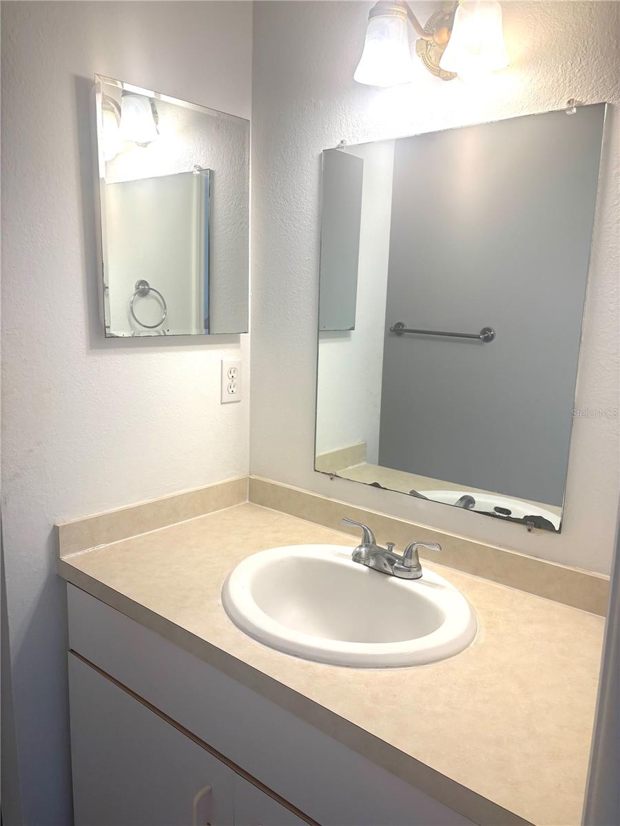 503 Albee Farm Rd #b28 Property Photo 12