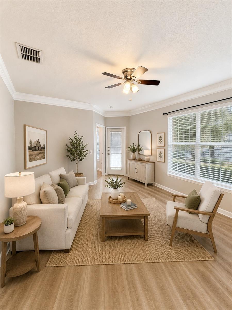 8813 Villa View Cir #204 Property Photo 8