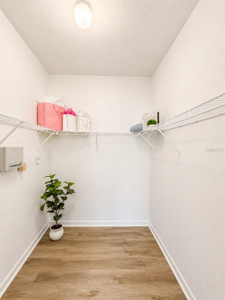 8813 Villa View Cir #204 Property Photo 15