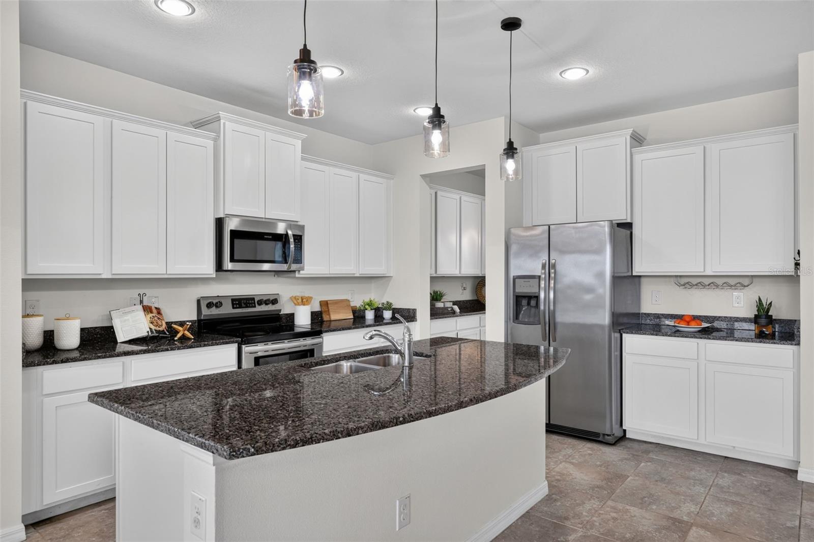 6541 Devesta Loop Property Photo 15