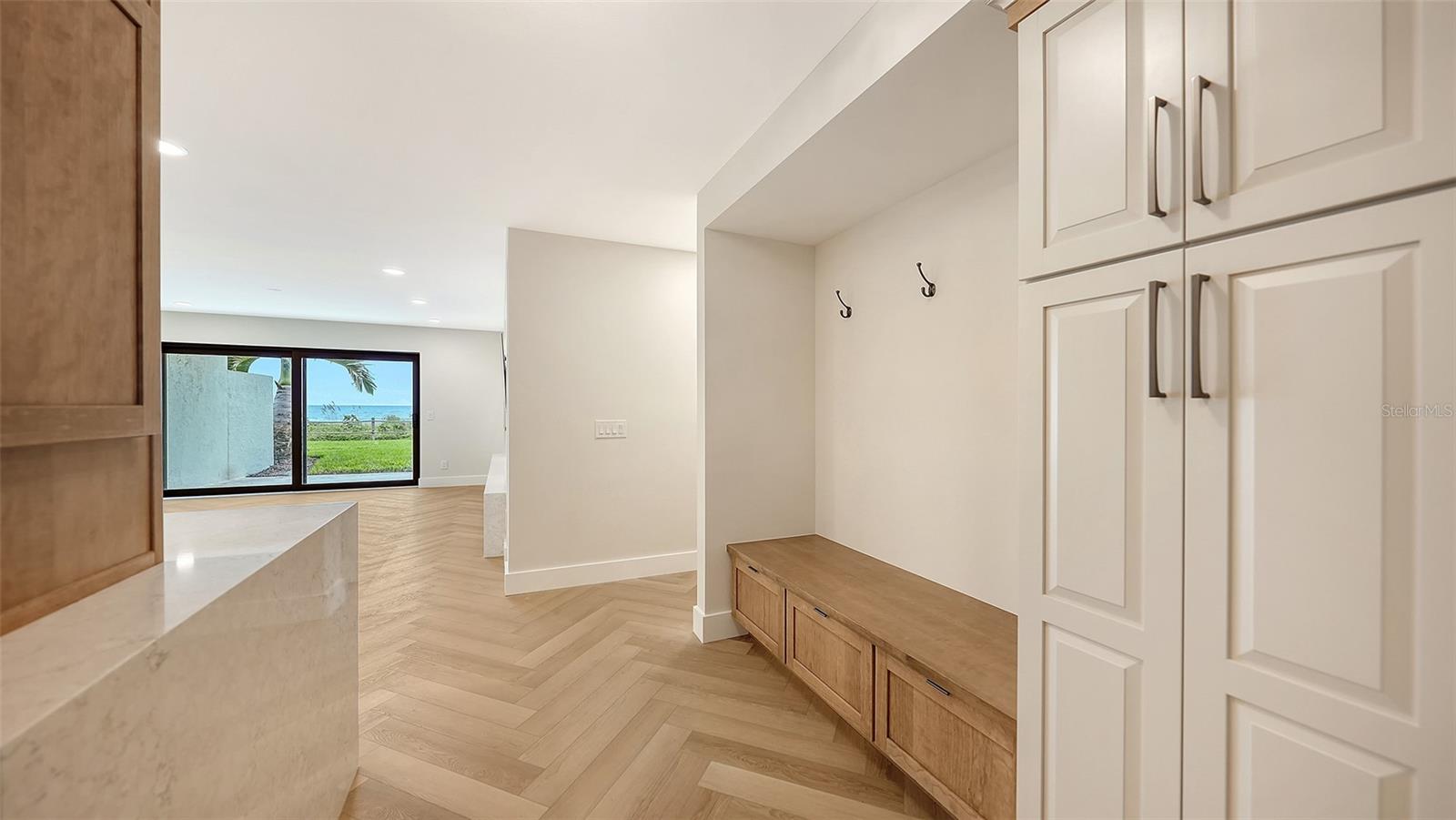 2089 Gulf Of Mexico Dr #g1-104 Property Photo 4