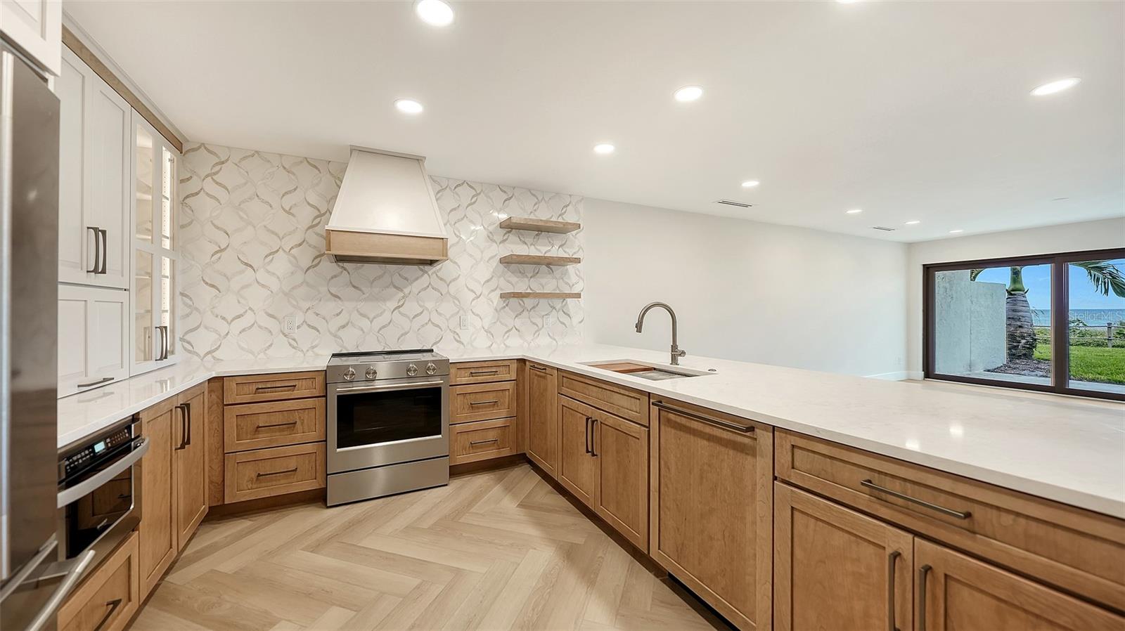 2089 Gulf Of Mexico Dr #g1-104 Property Photo 23