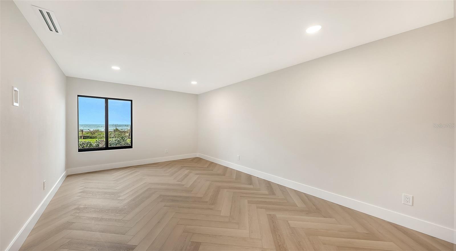 2089 Gulf Of Mexico Dr #g1-104 Property Photo 29