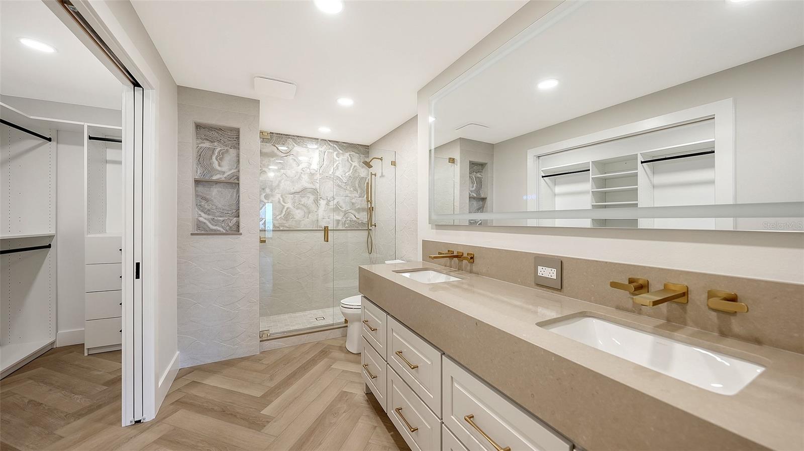 2089 Gulf Of Mexico Dr #g1-104 Property Photo 34