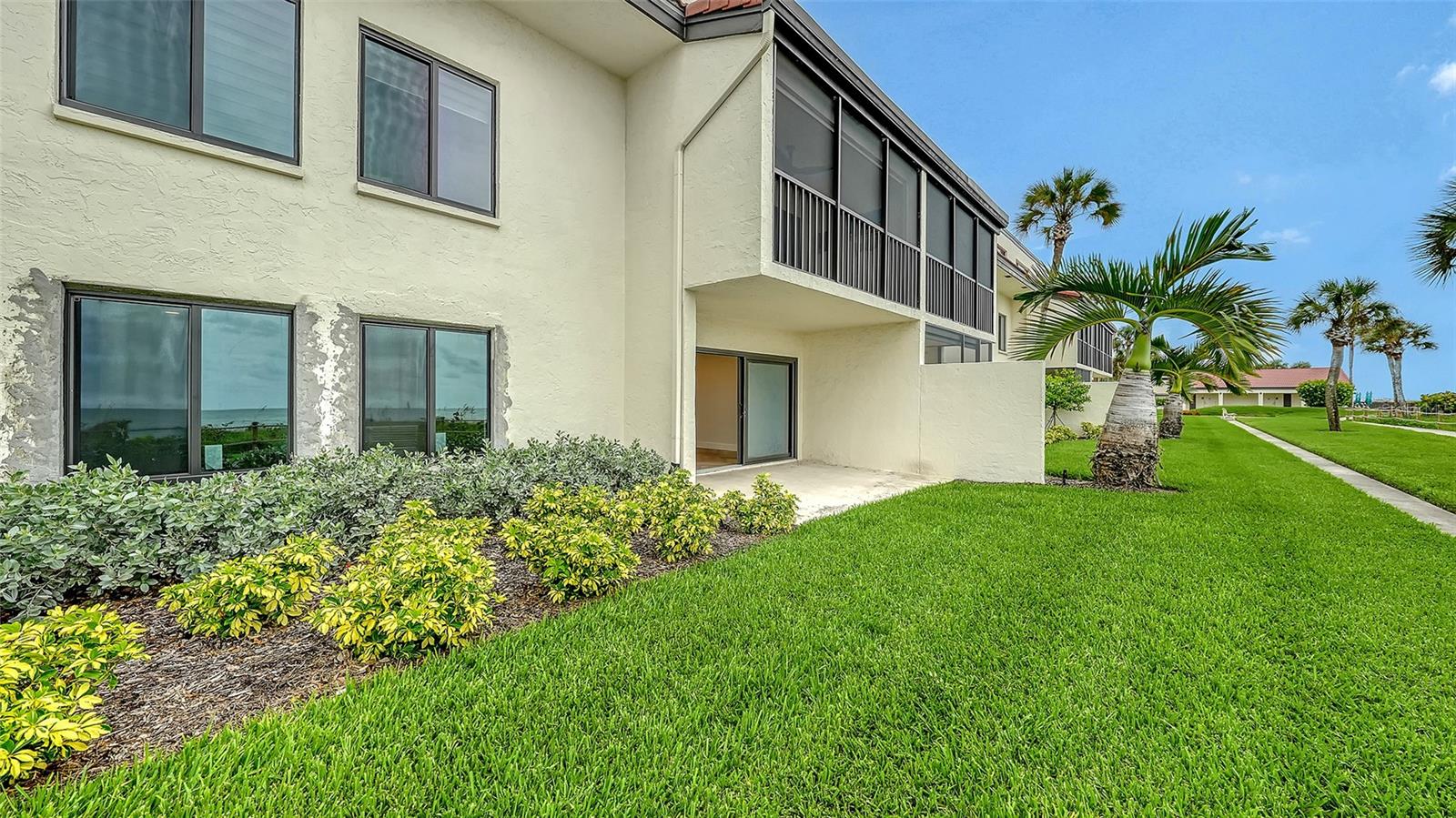 2089 Gulf Of Mexico Dr #g1-104 Property Photo 48