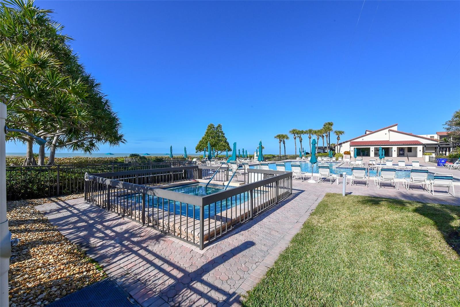 2089 Gulf Of Mexico Dr #g1-104 Property Photo 78