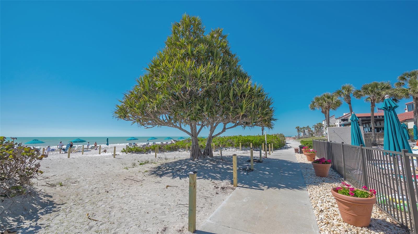 2089 Gulf Of Mexico Dr #g1-104 Property Photo 98