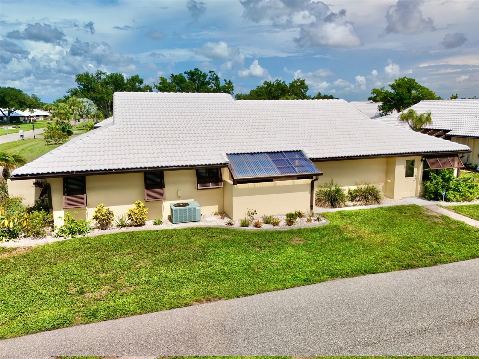 44 Sandstone Cir Property Photo 4