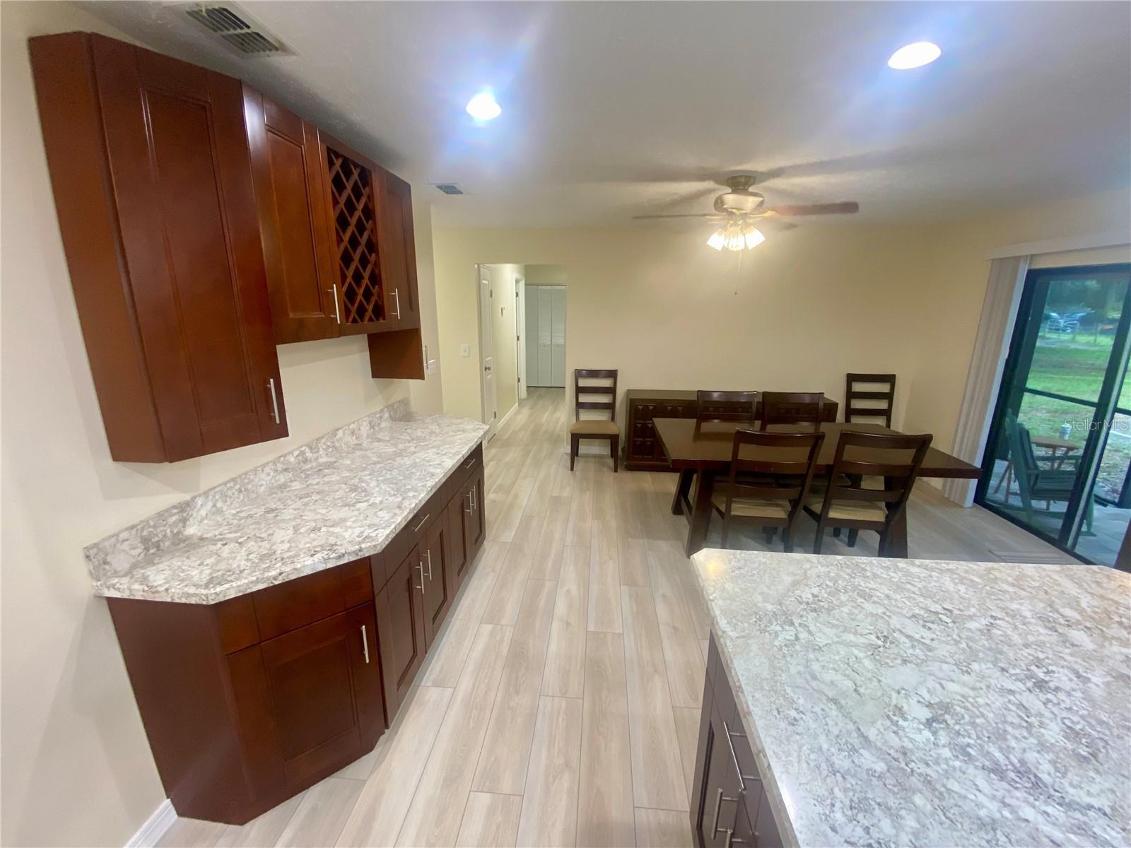 660 Sundance Trl Property Photo 4