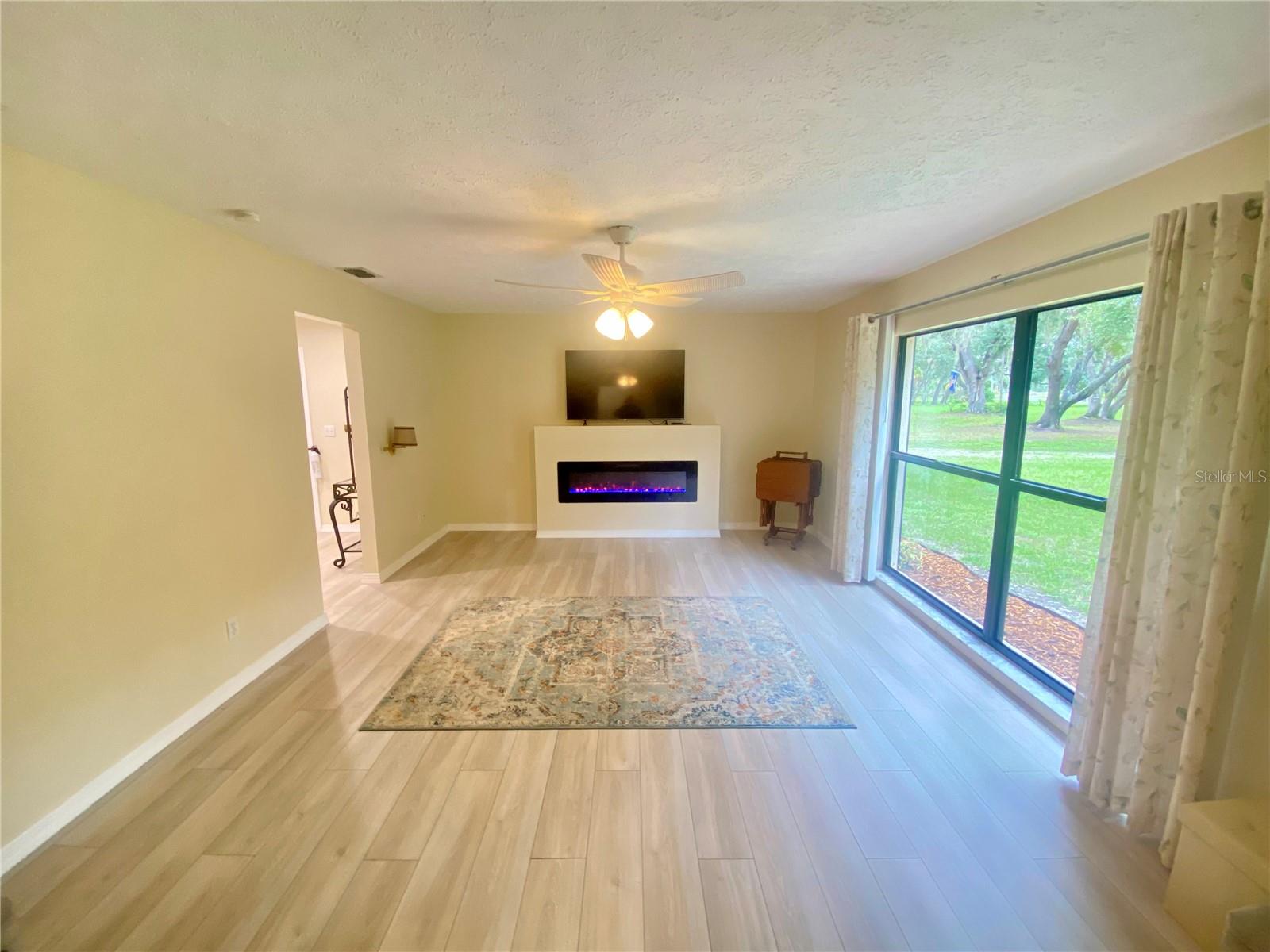 660 Sundance Trl Property Photo 8