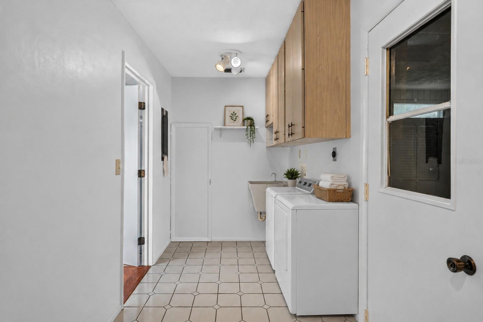 6510 11th Ave W Property Photo 14