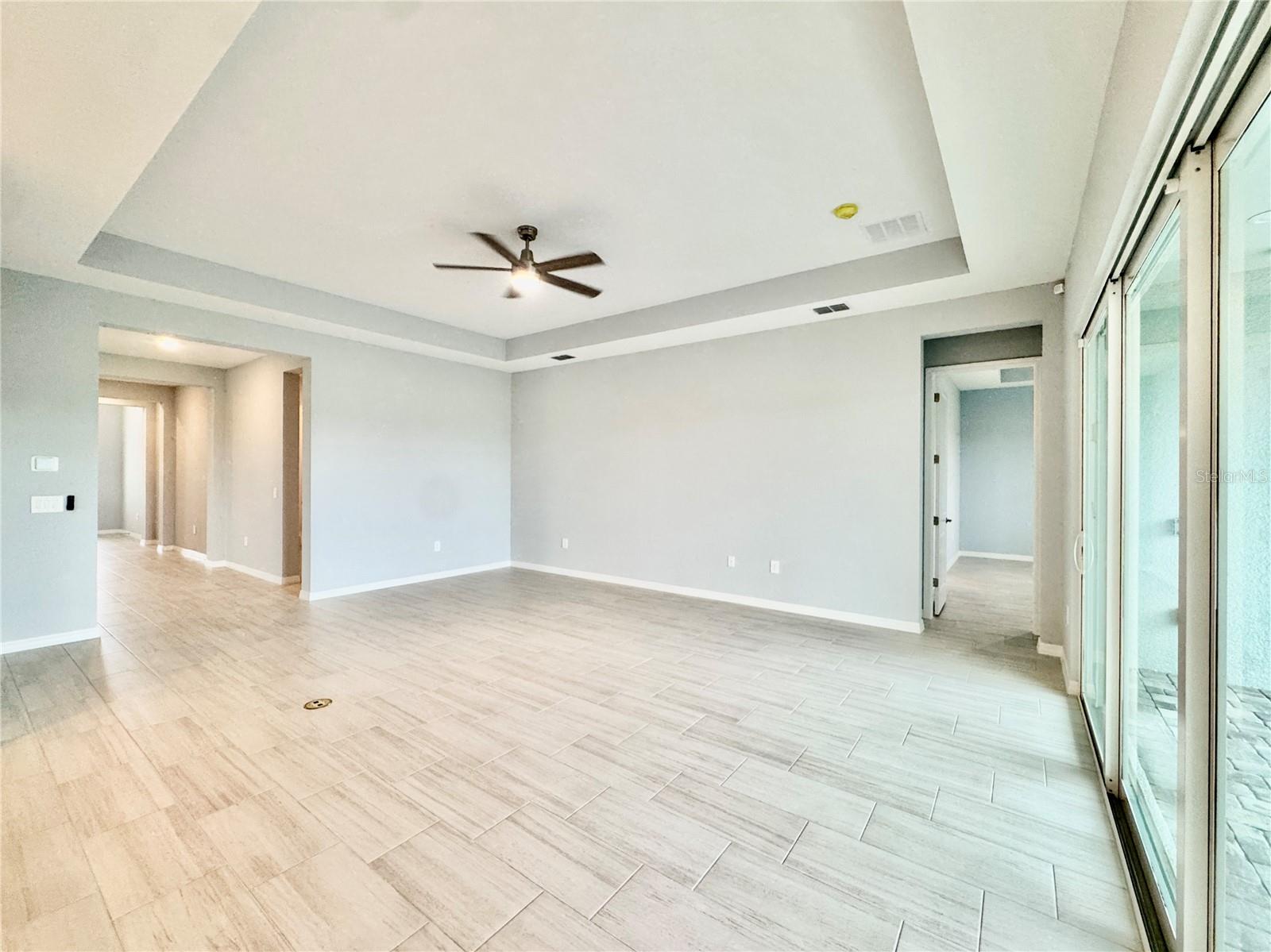19227 Scallop Loop Property Photo 6