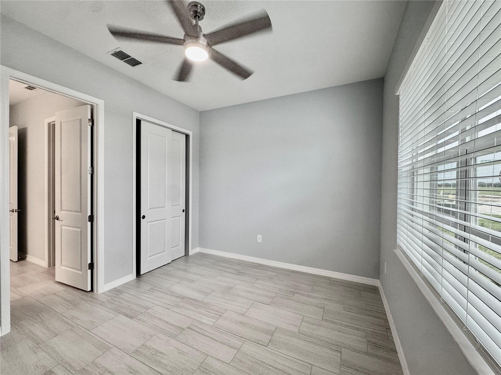 19227 Scallop Loop Property Photo 17