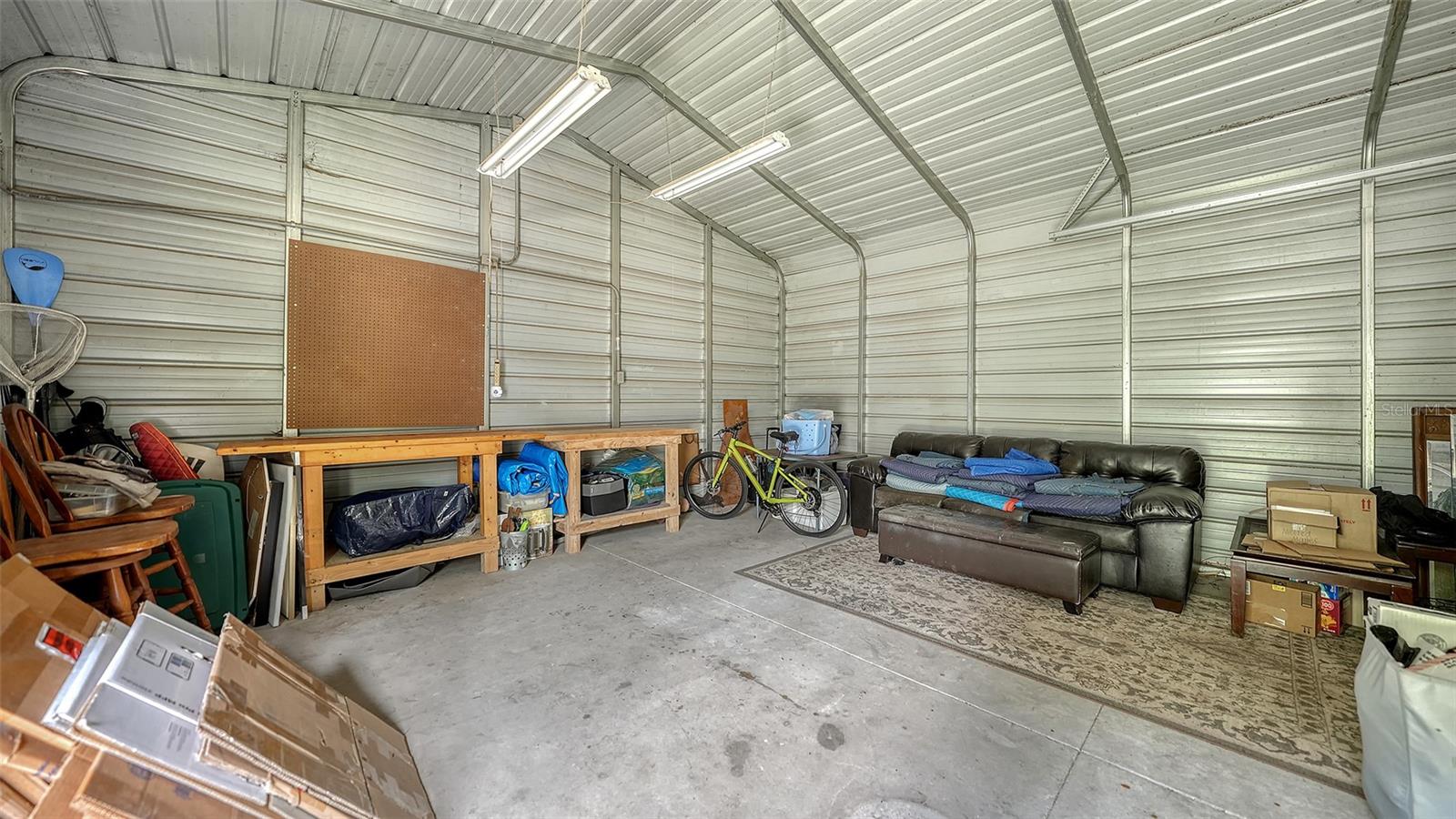 4498 Hidden River Rd Property Photo 32