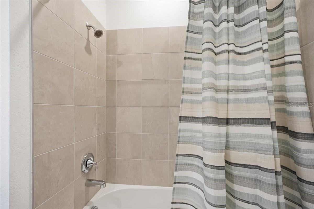 19116 Scallop Loop #301 Property Photo 22