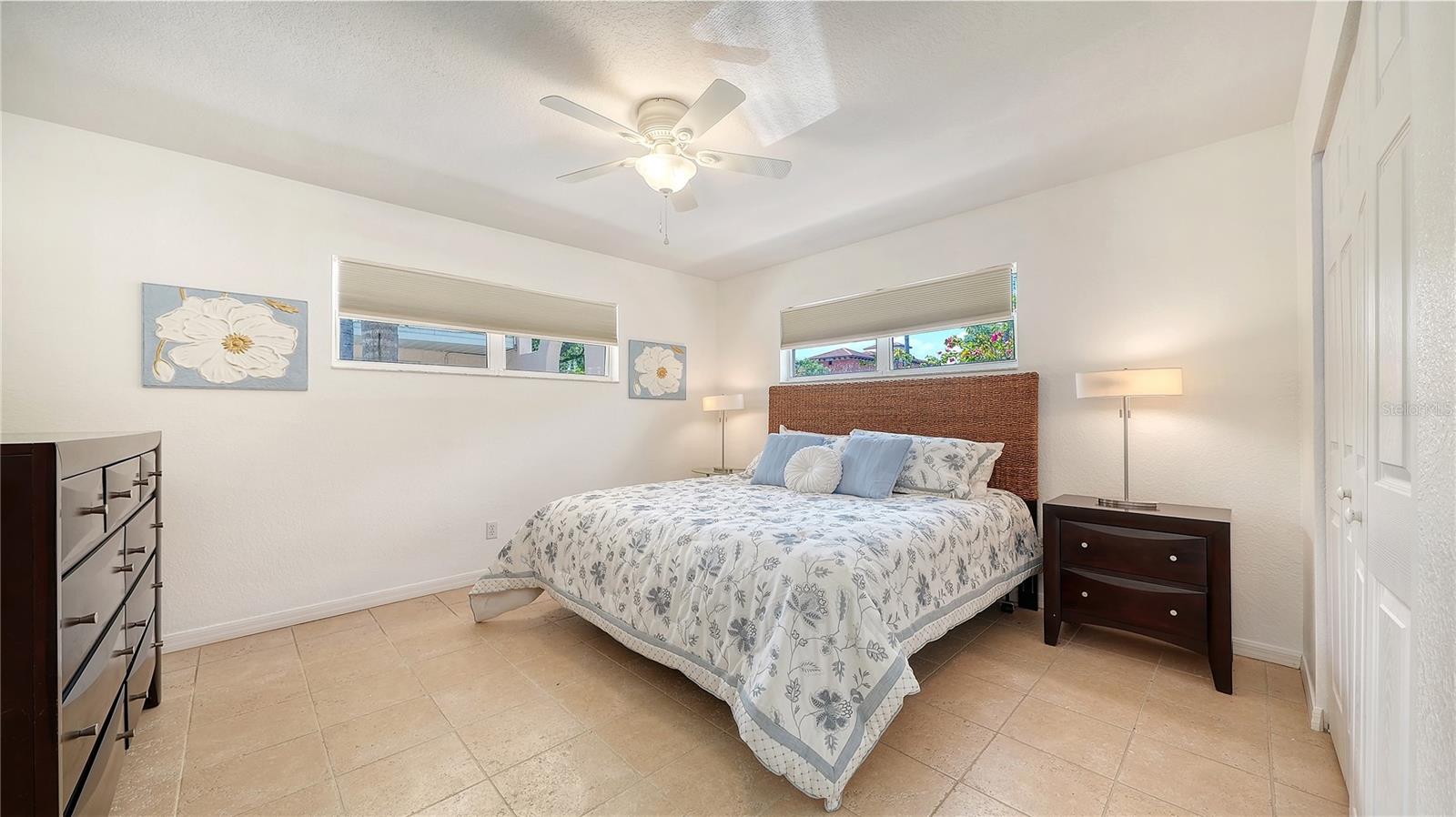 1749 Hillview St #1 Property Photo 11