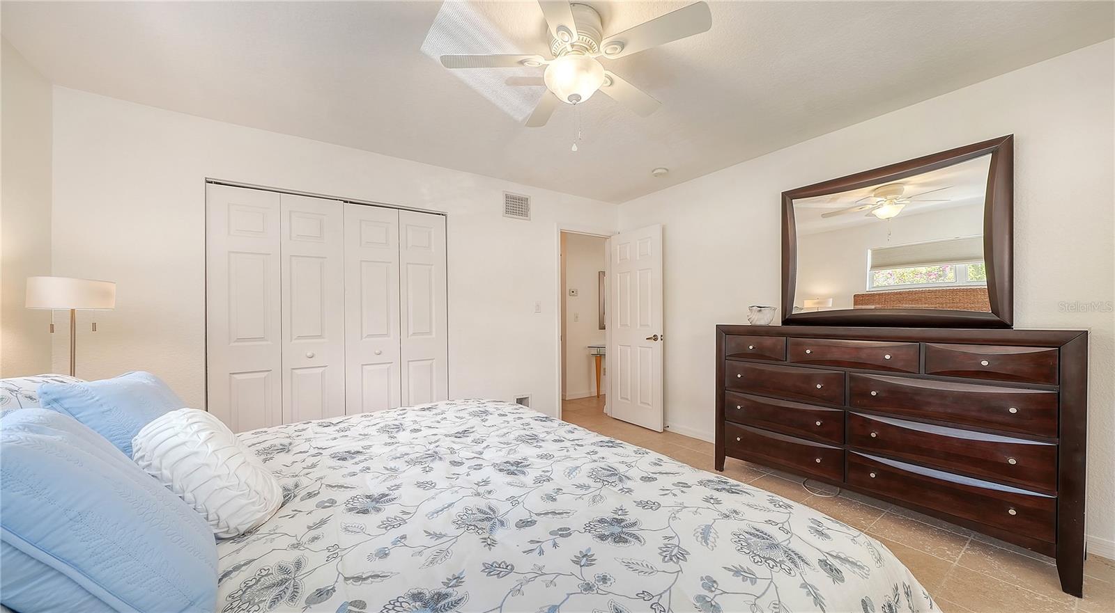1749 Hillview St #1 Property Photo 12