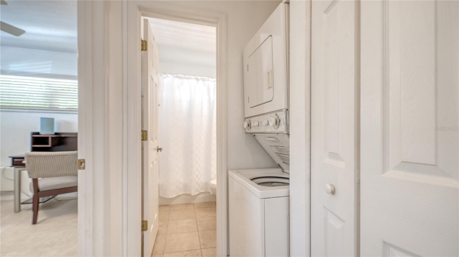 1749 Hillview St #1 Property Photo 14