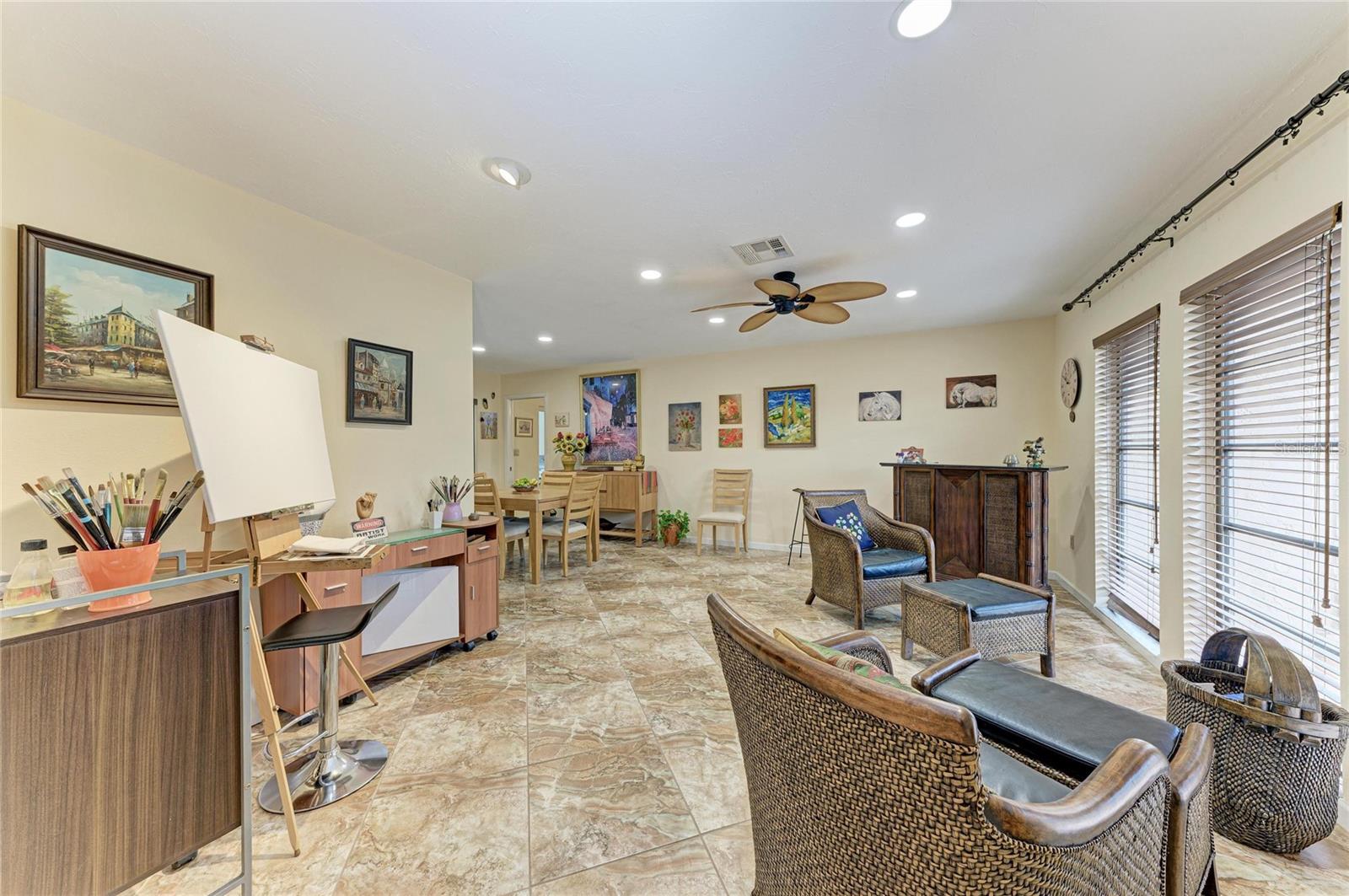 4533 Kipling Cir Property Photo 3