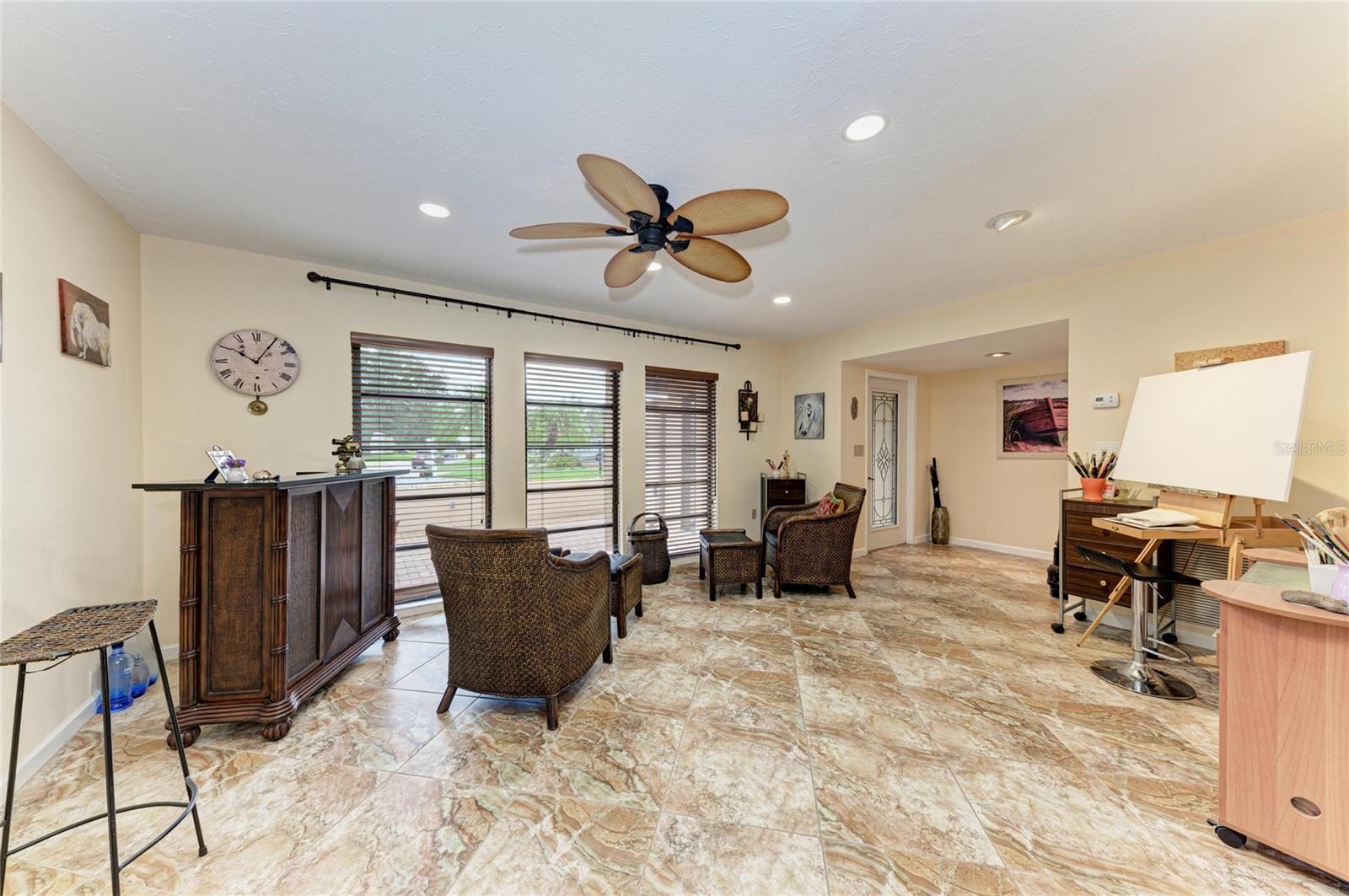 4533 Kipling Cir Property Photo 4