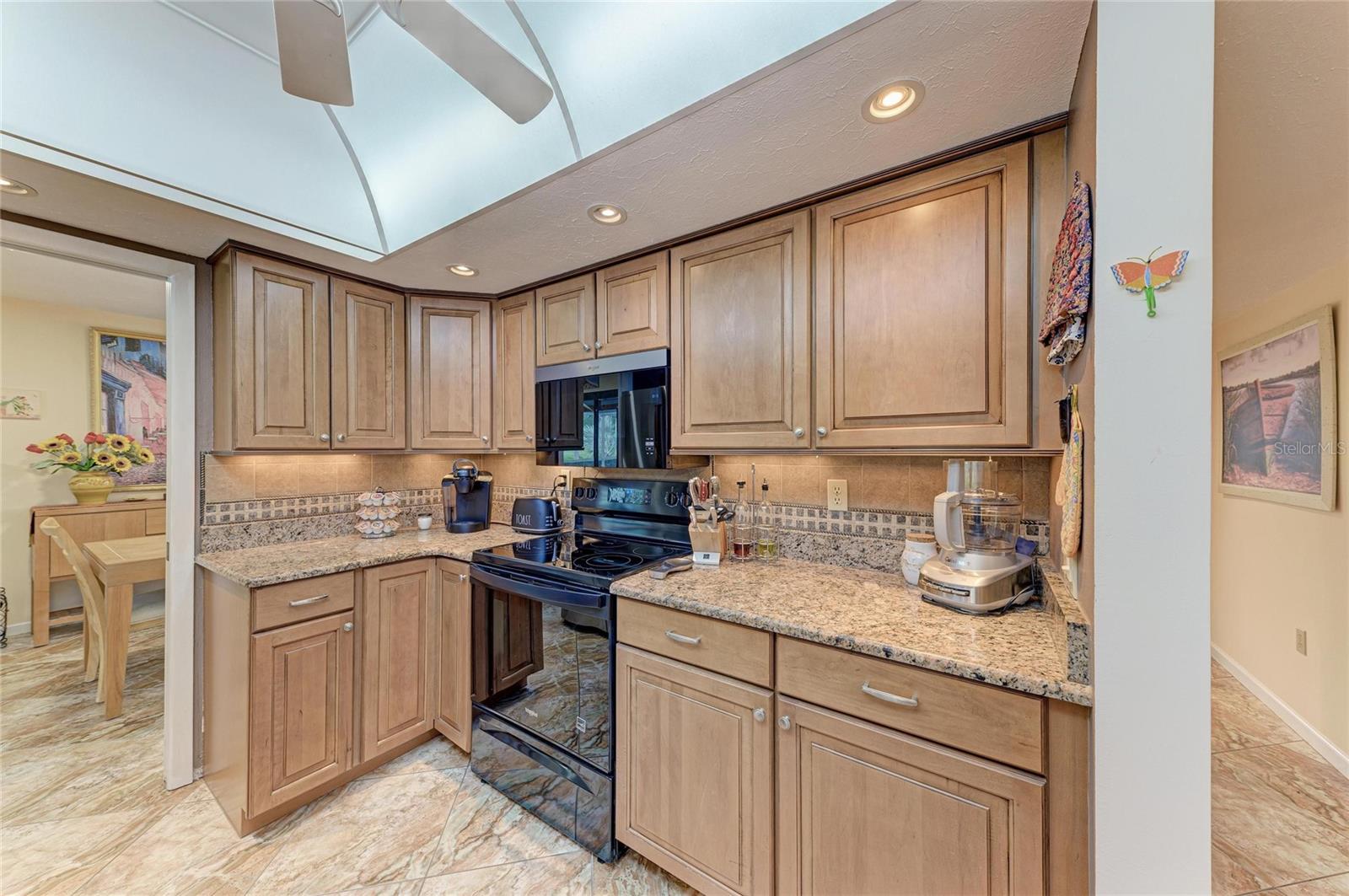 4533 Kipling Cir Property Photo 11