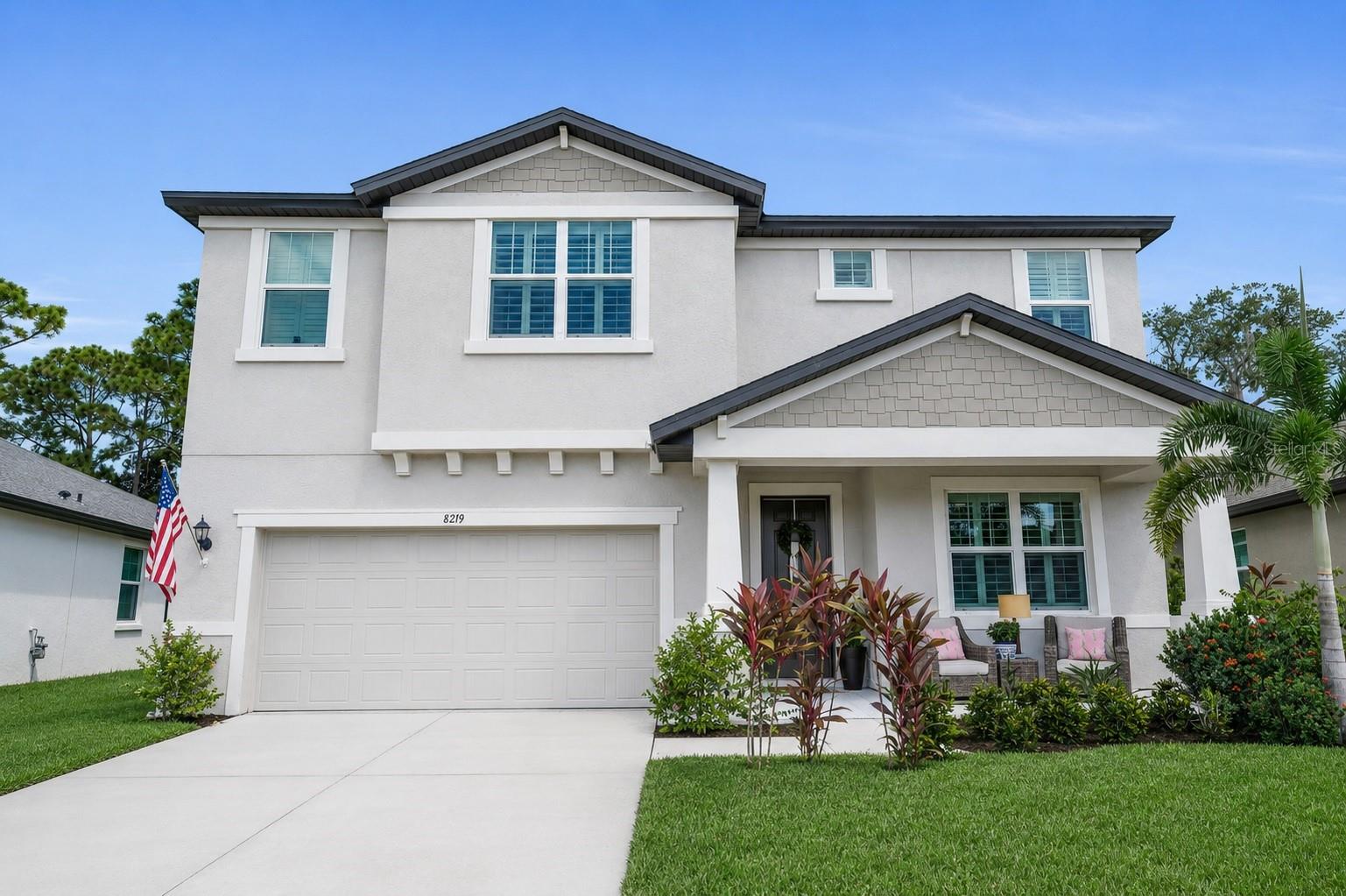 8219 Tea Olive Ter Property Photo 2