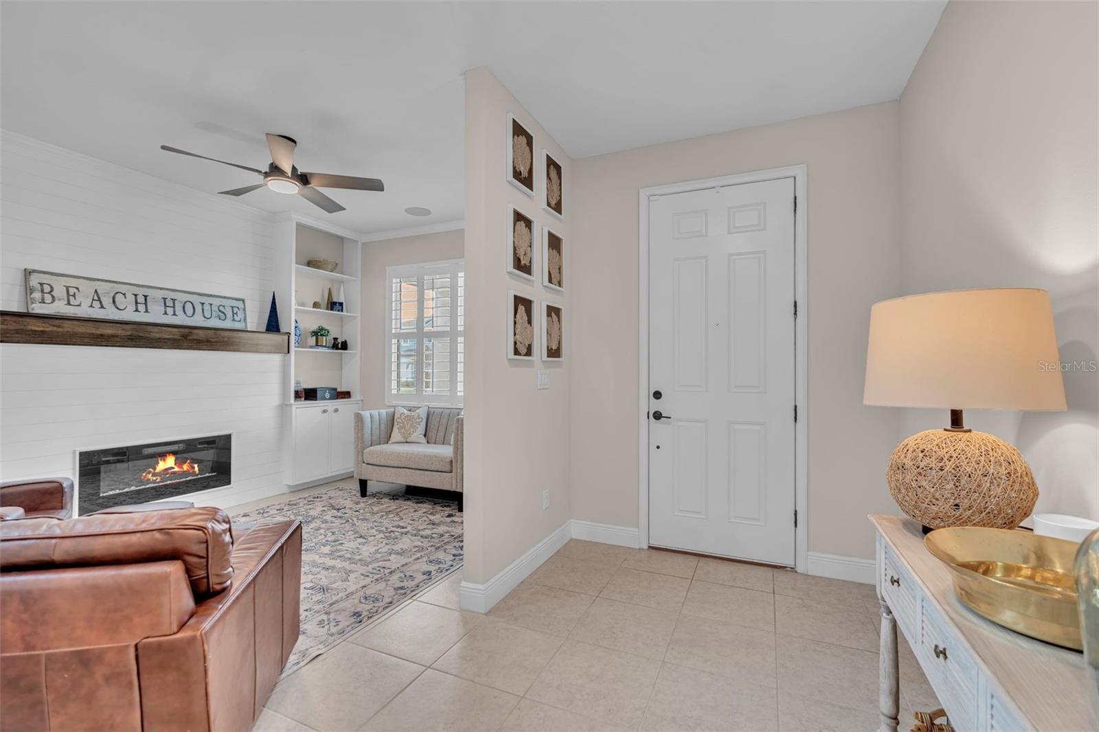 8219 Tea Olive Ter Property Photo 5