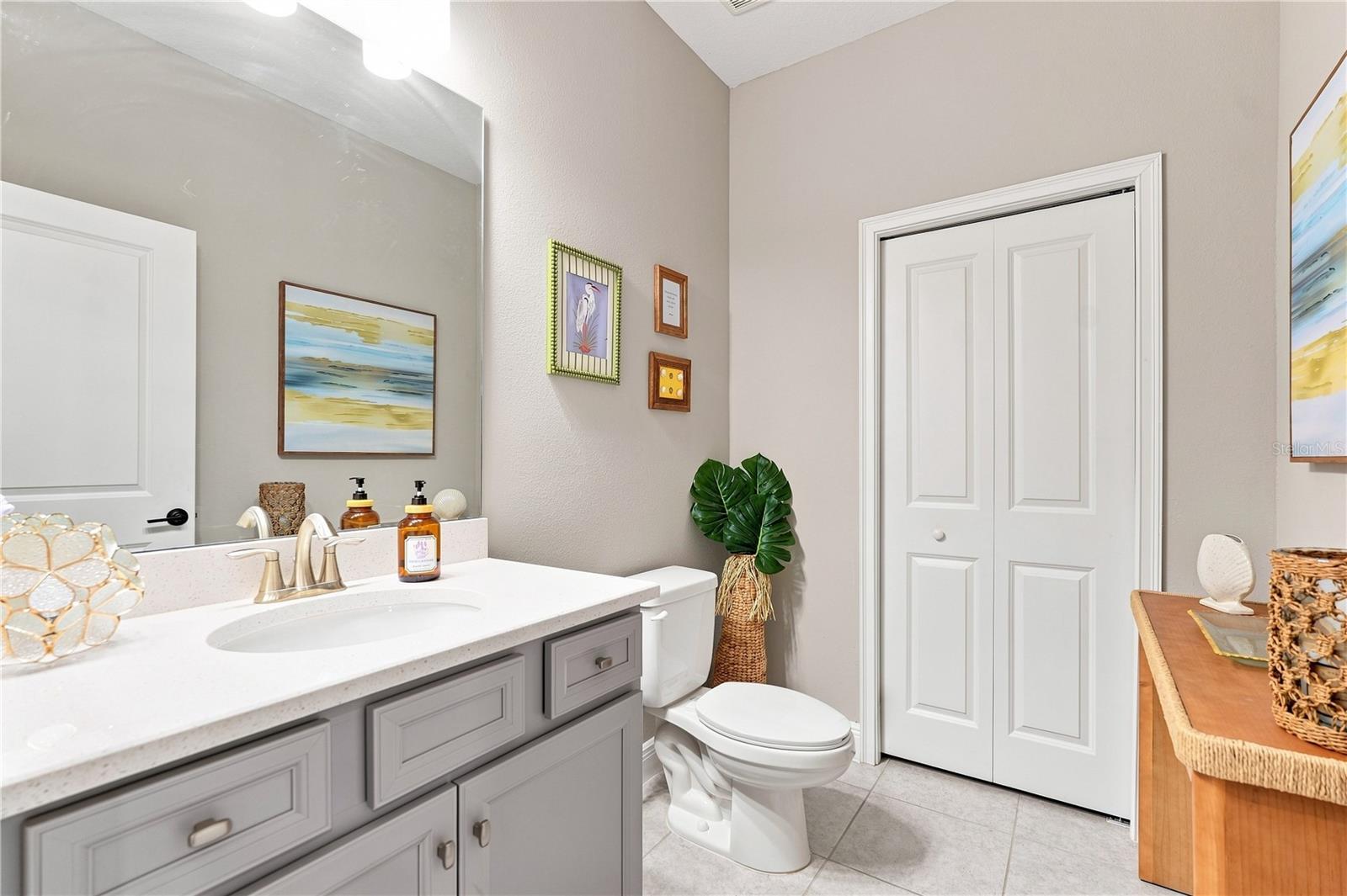 8219 Tea Olive Ter Property Photo 10