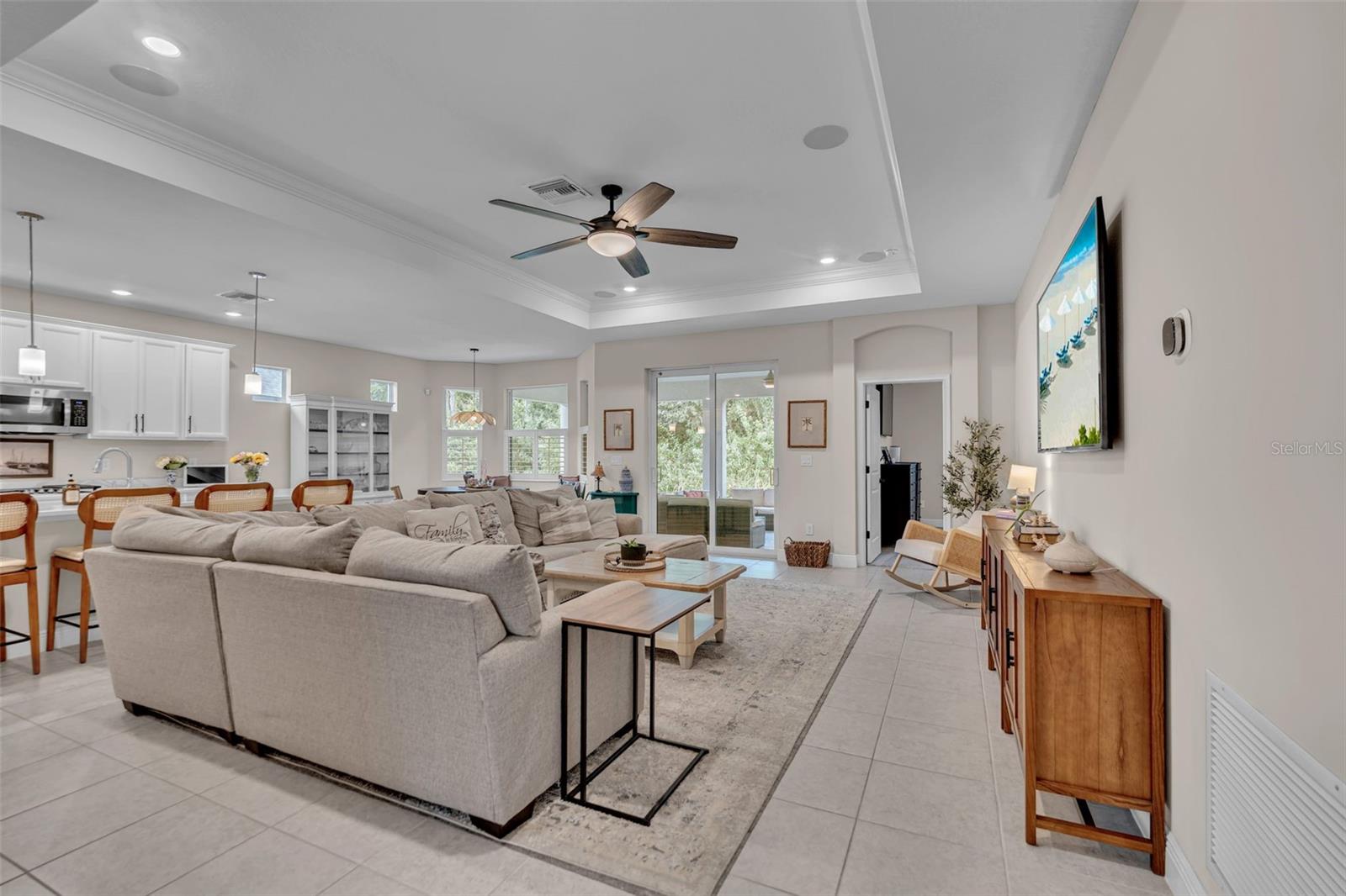 8219 Tea Olive Ter Property Photo 13