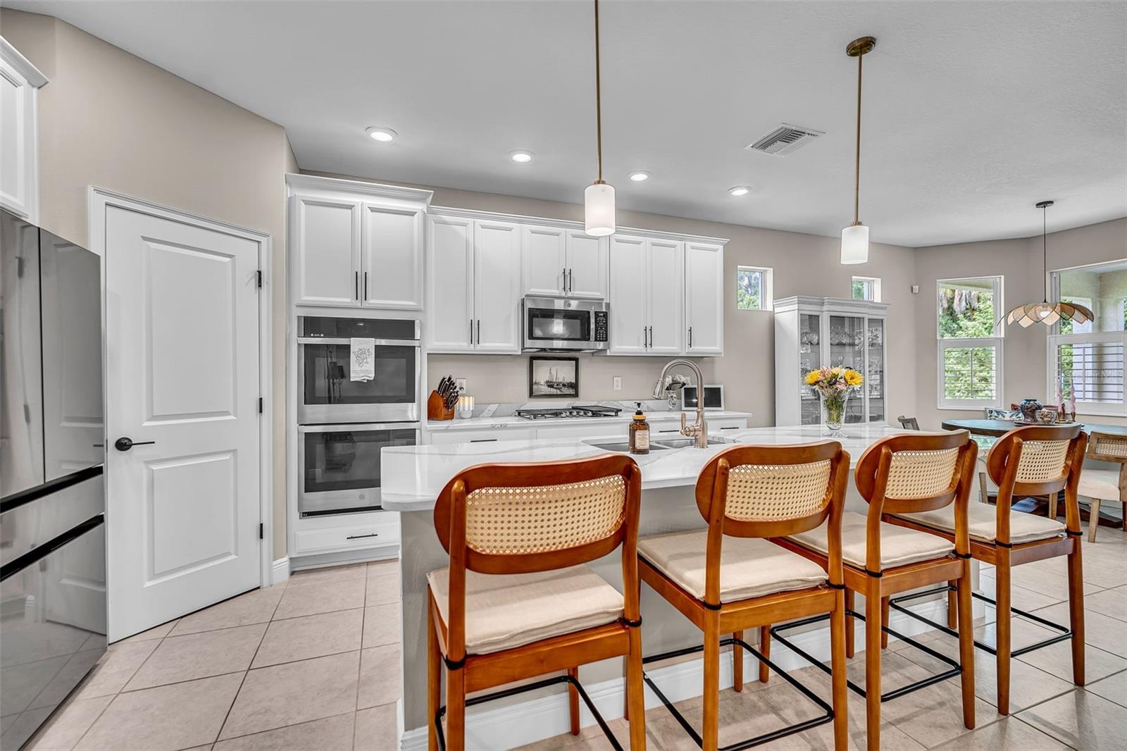 8219 Tea Olive Ter Property Photo 18
