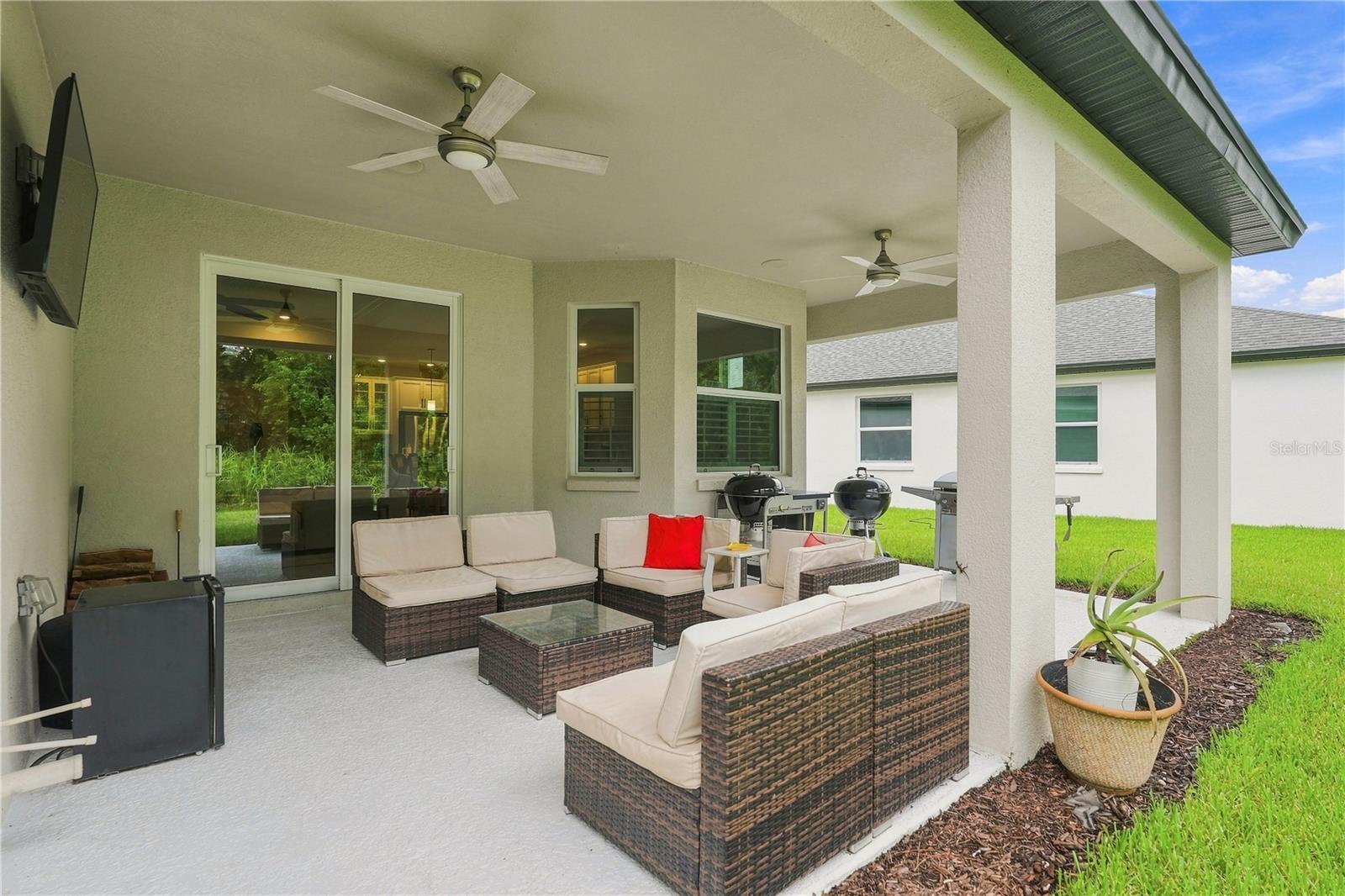 8219 Tea Olive Ter Property Photo 56