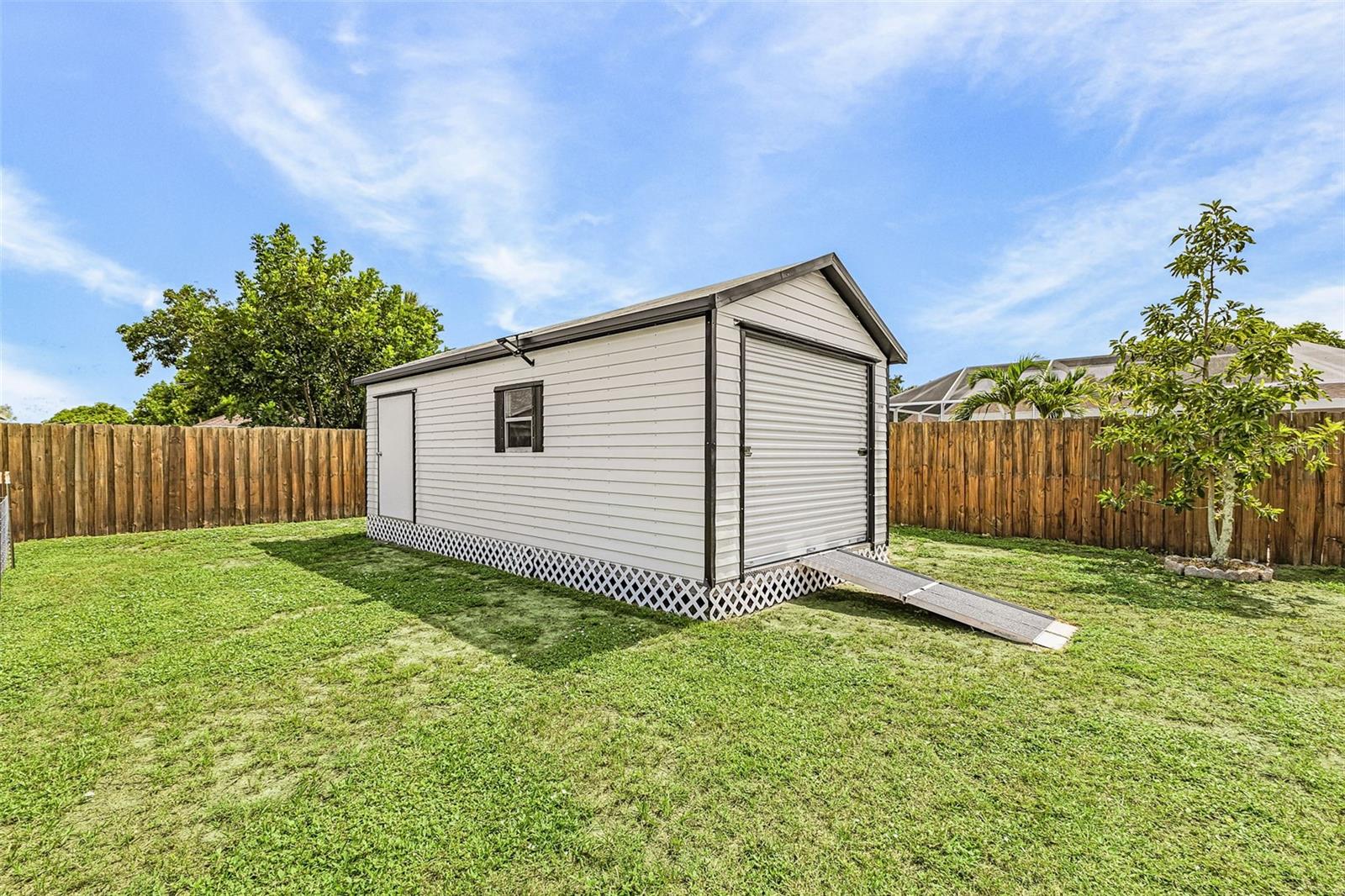 3242 Cardiff St Property Photo 23