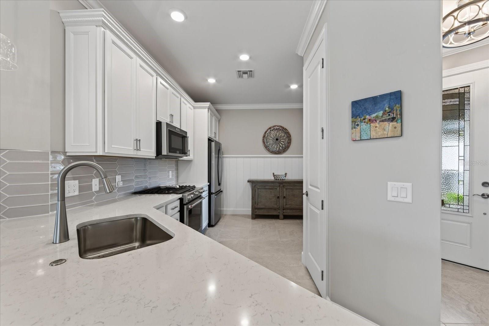 7653 Summerland Cv Property Photo 5