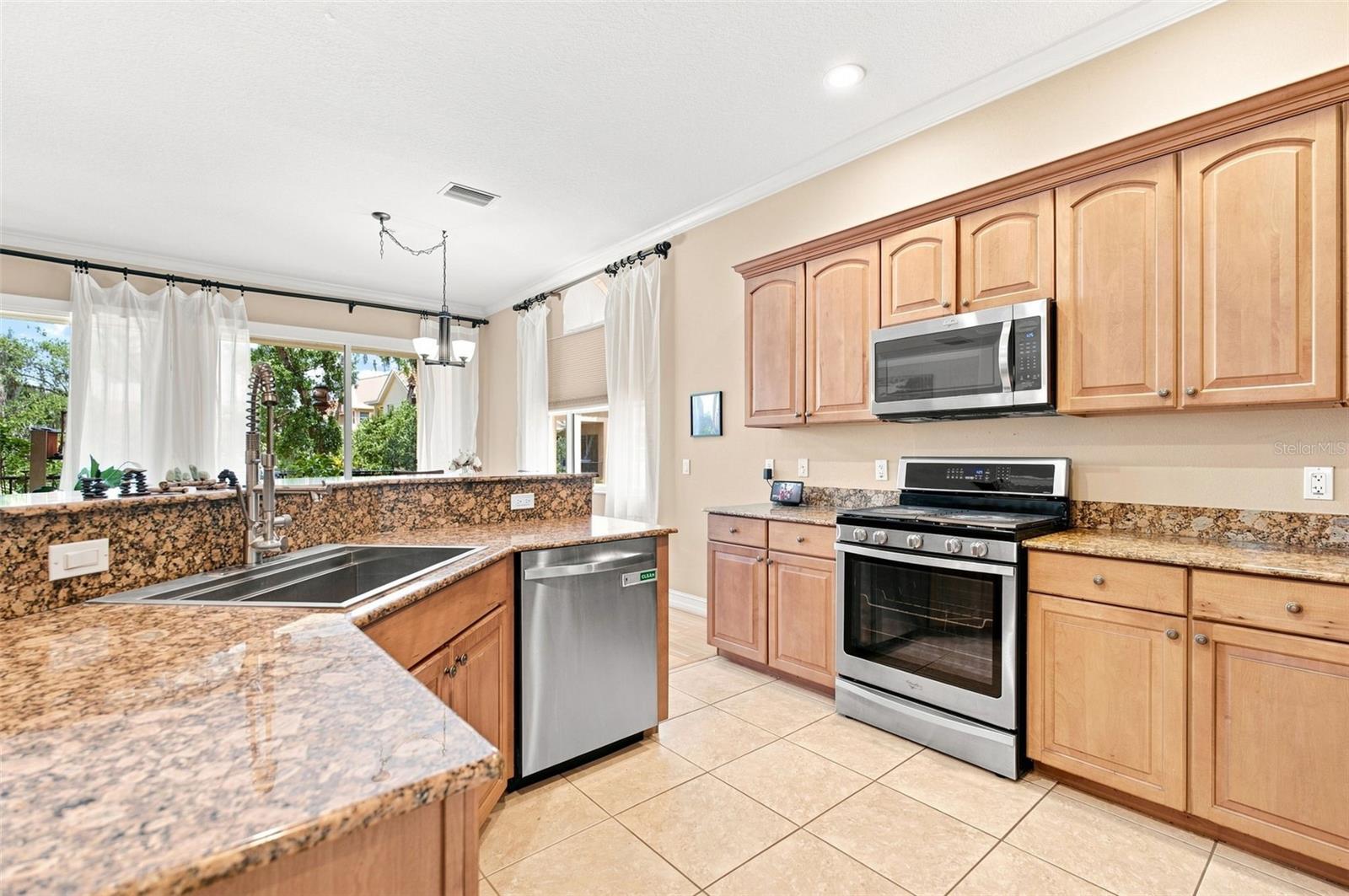 1308 3rd Street Cir E Property Photo 20