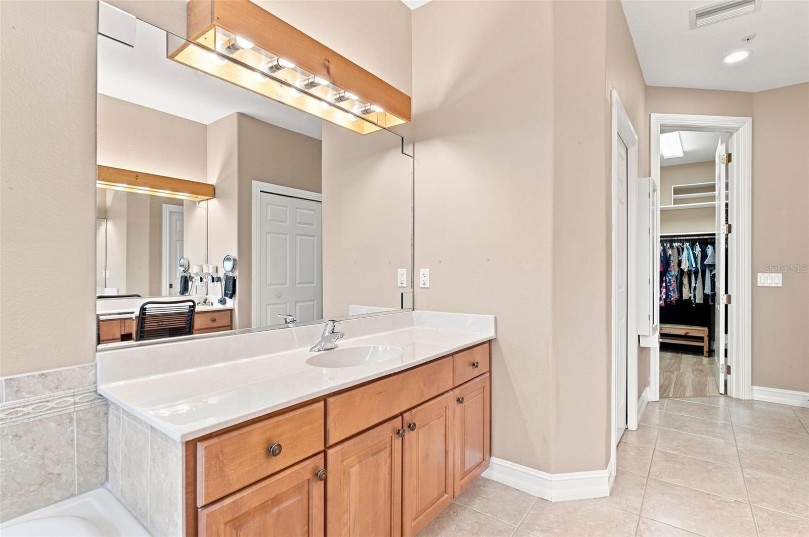 1308 3rd Street Cir E Property Photo 50