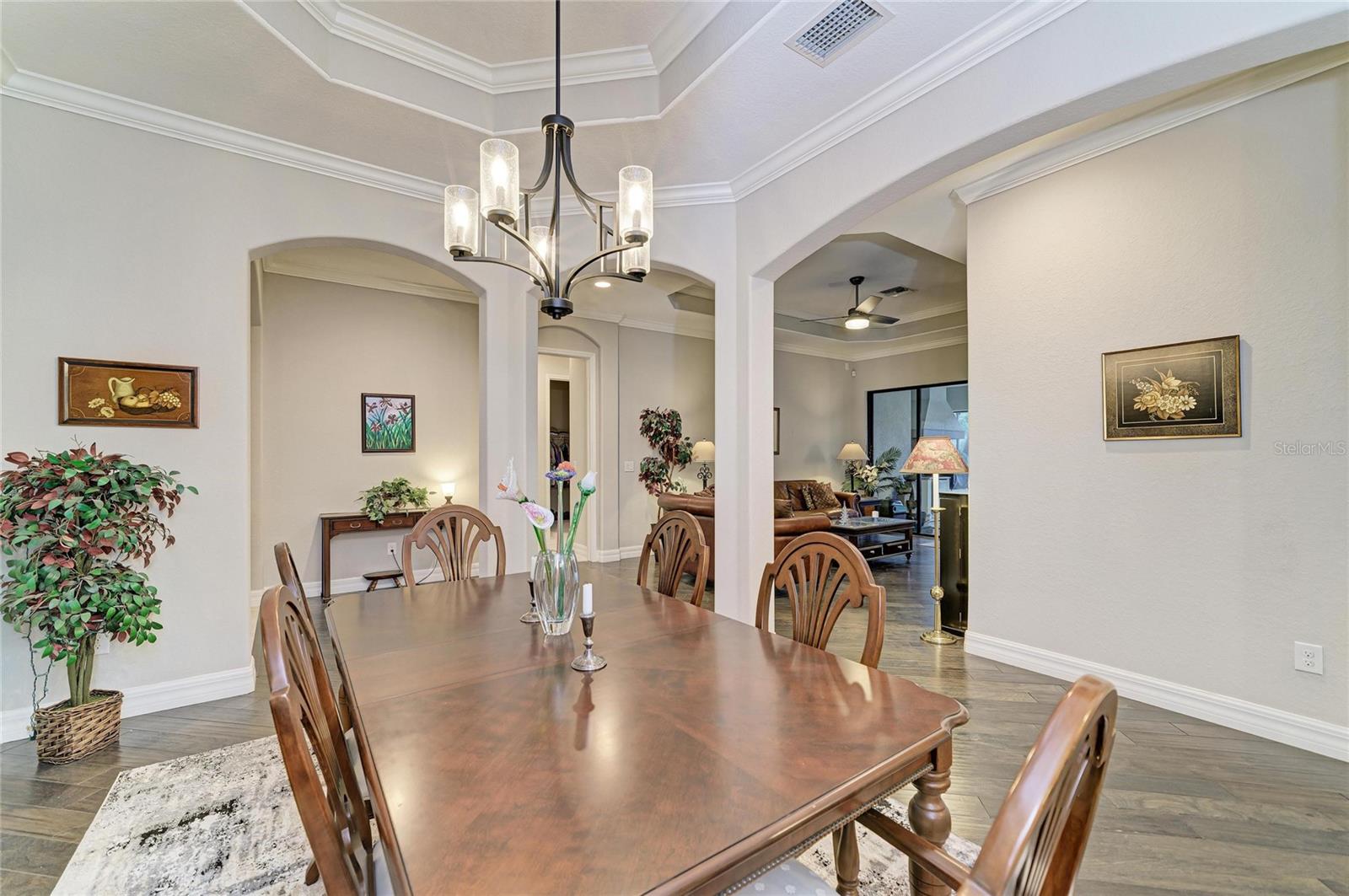 5660 Cloverleaf Run Property Photo 15